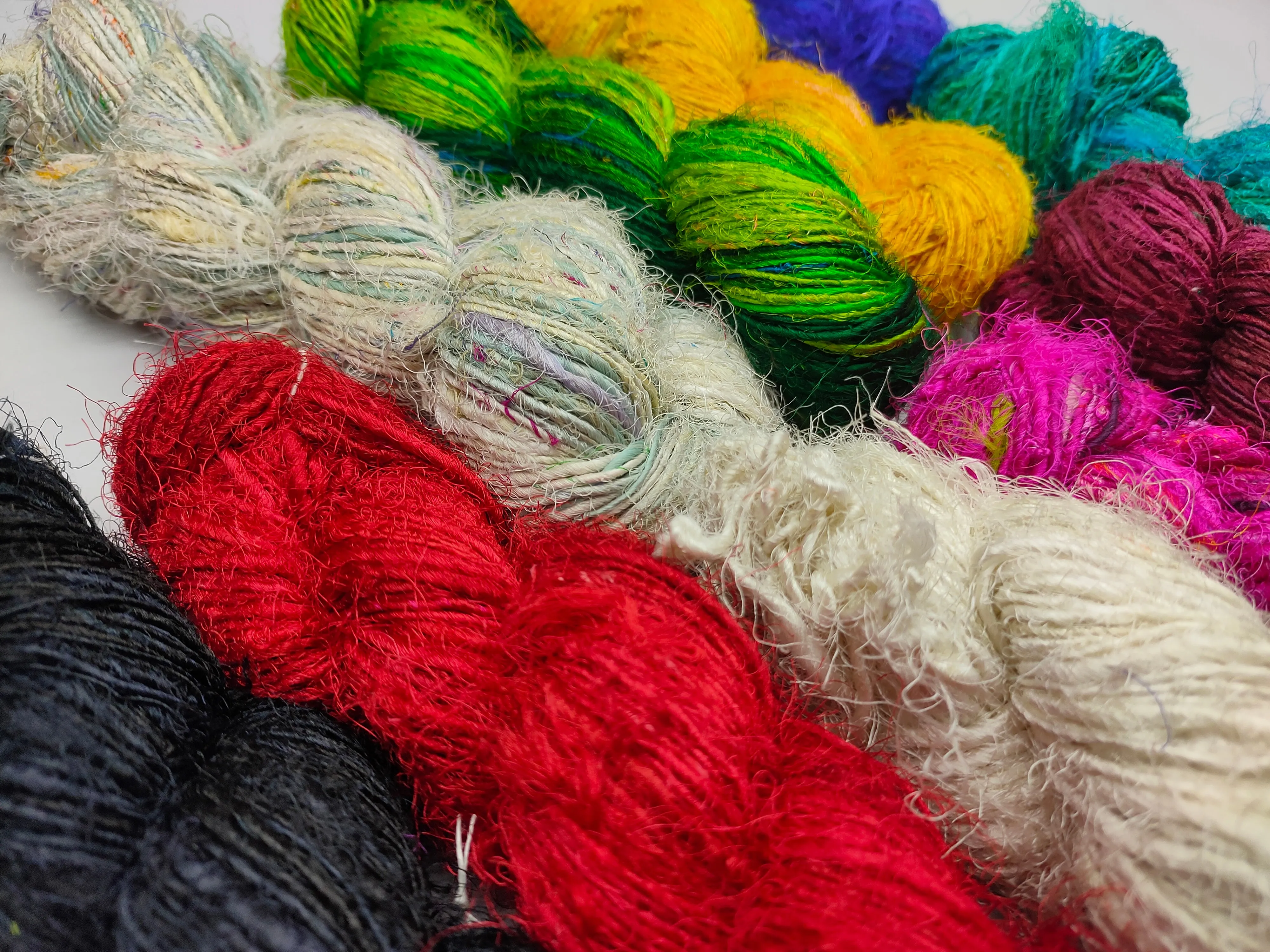 10 Colors Recycled Sari Silk Yarn Prime