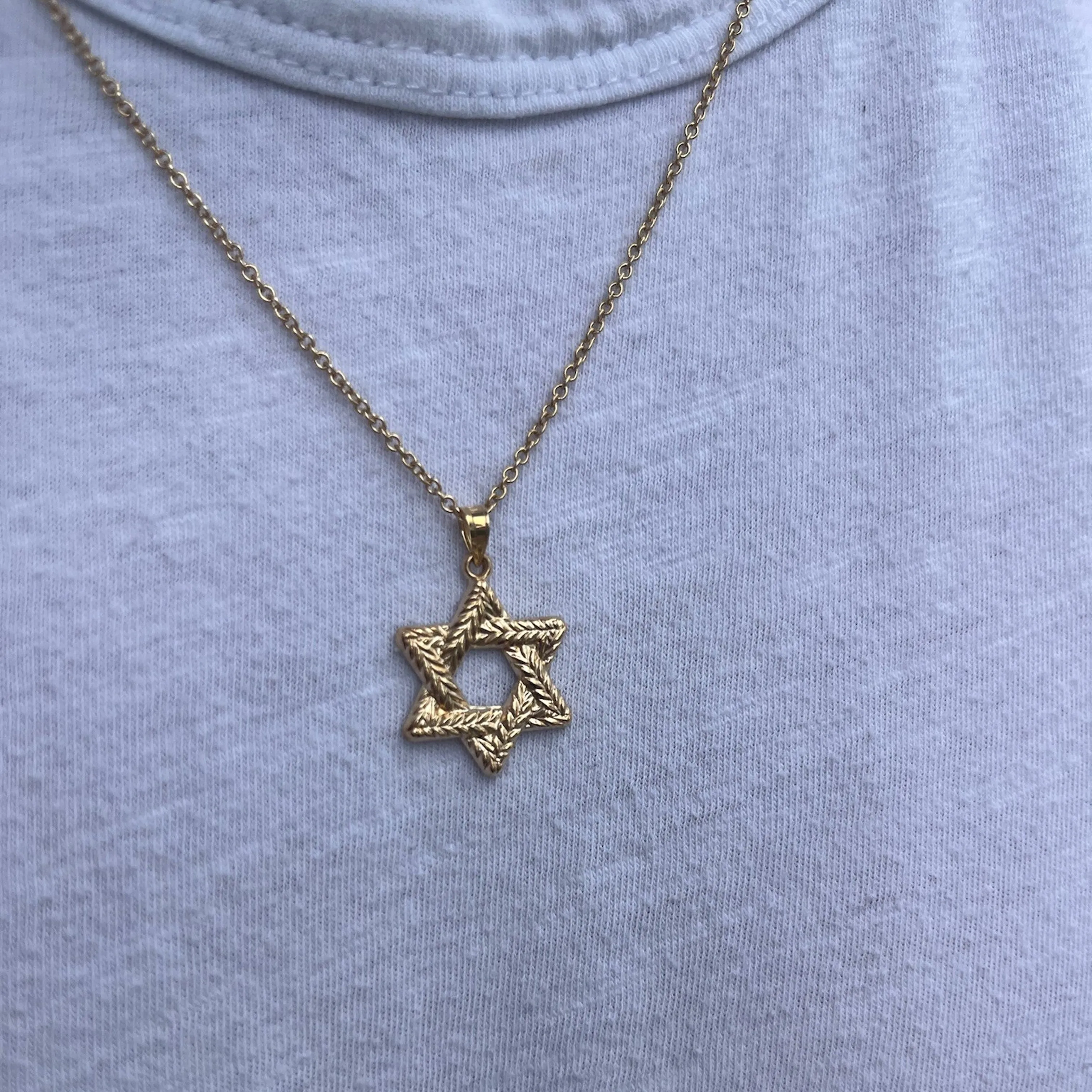 14K GOLD BRAIDED STAR OF DAVID PENDANT
