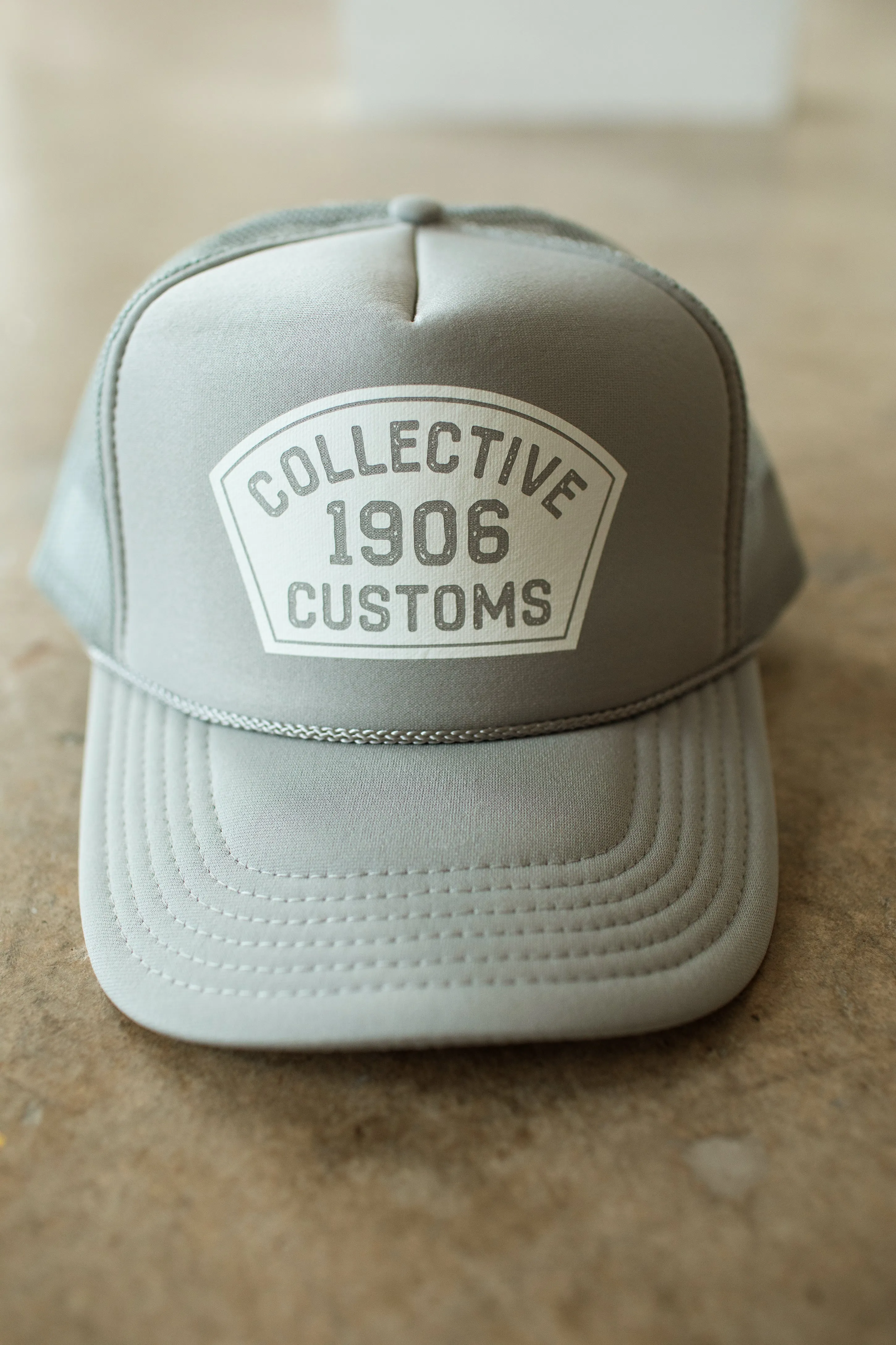 1906 Customs Trucker