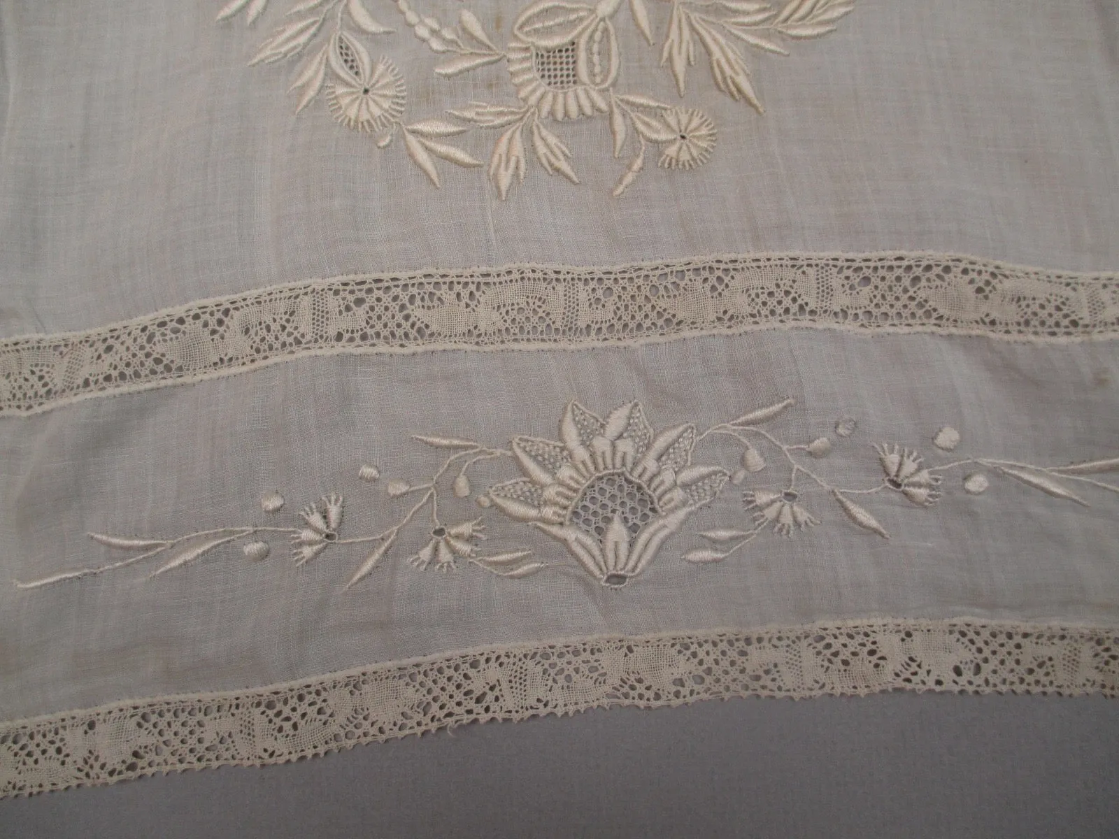Antique Victorian table linen