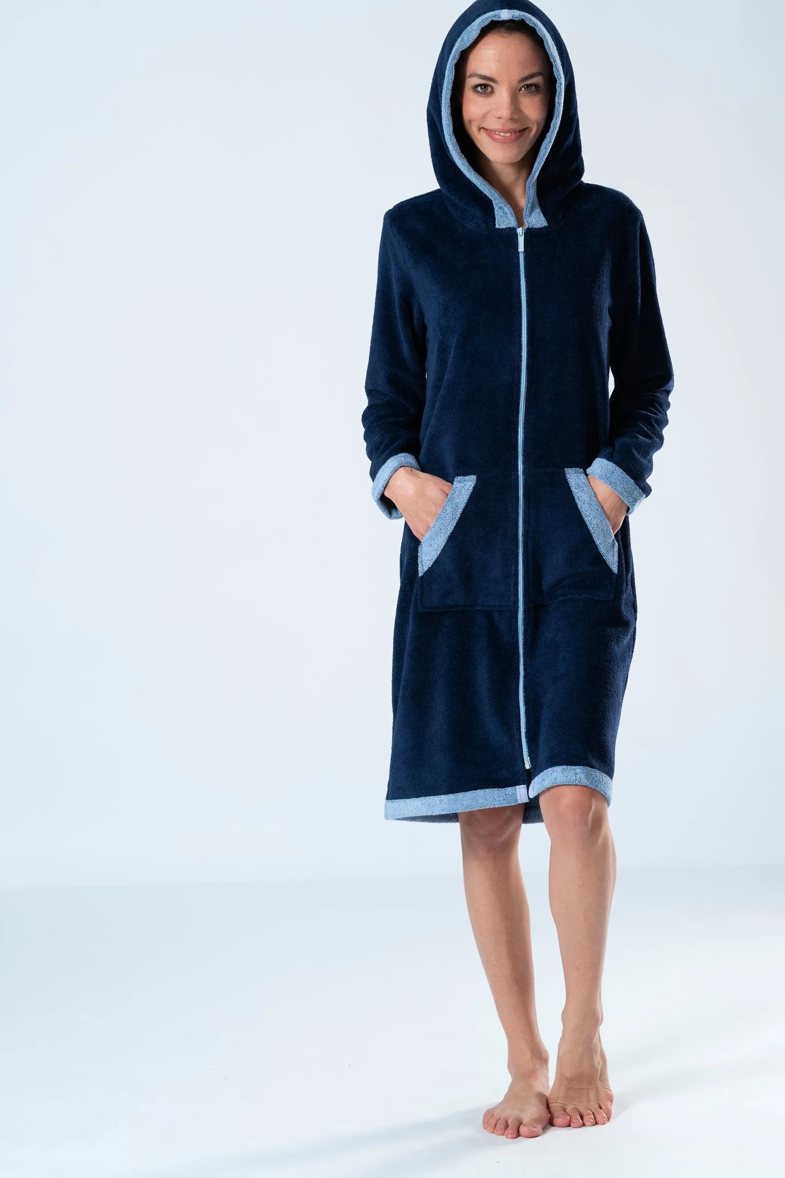 Bamboo Blend Hooded Zip-Up Robe