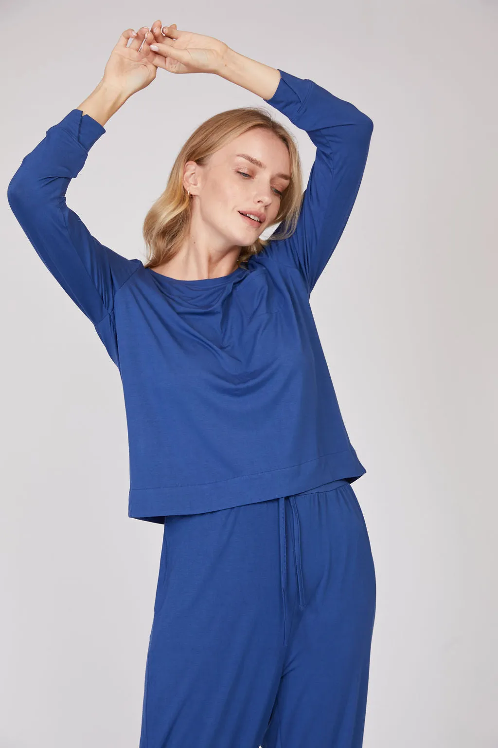 Bamboo Pleated Back Long Sleeve Shirt