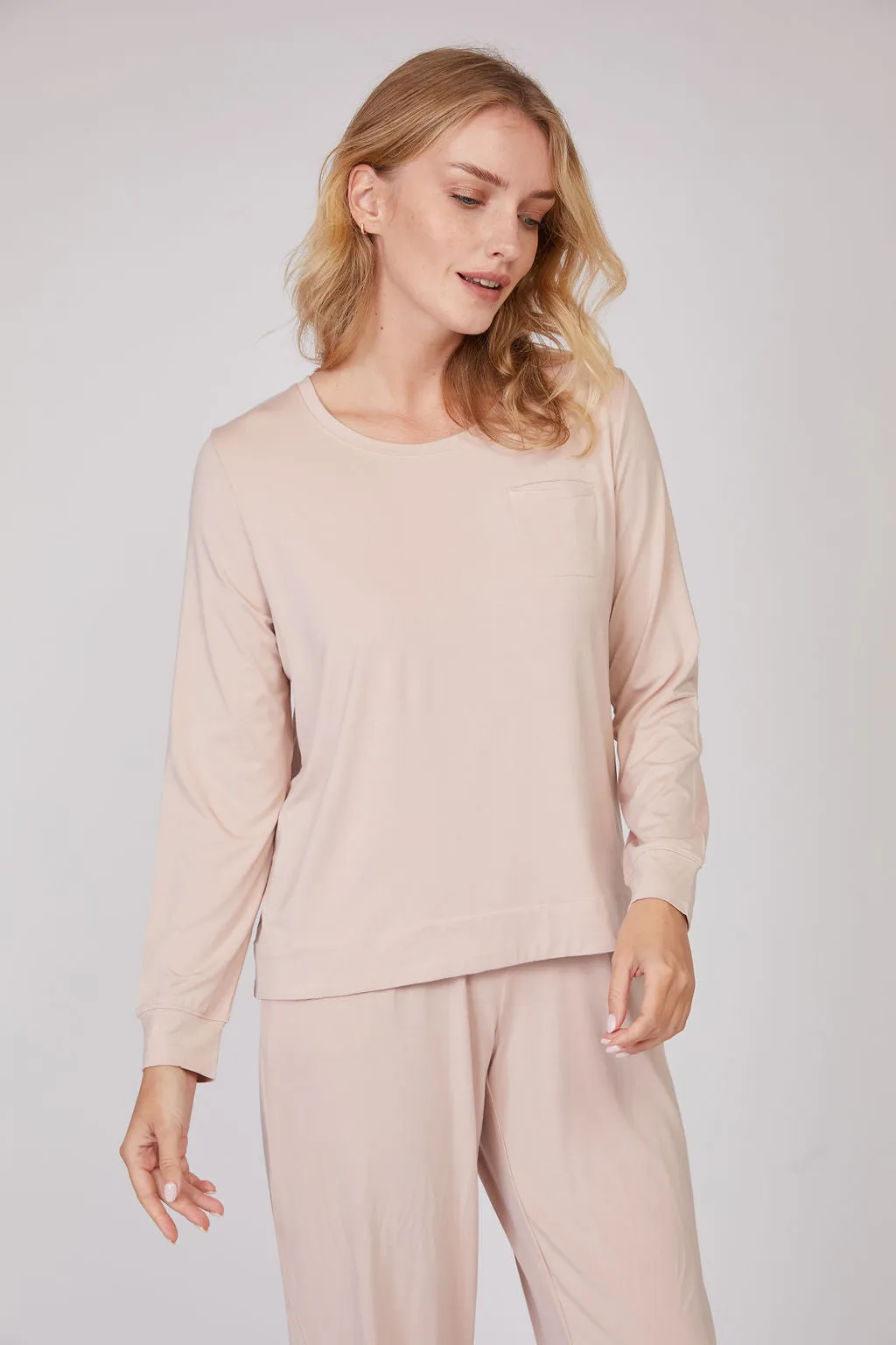 Bamboo Pleated Back Long Sleeve Shirt