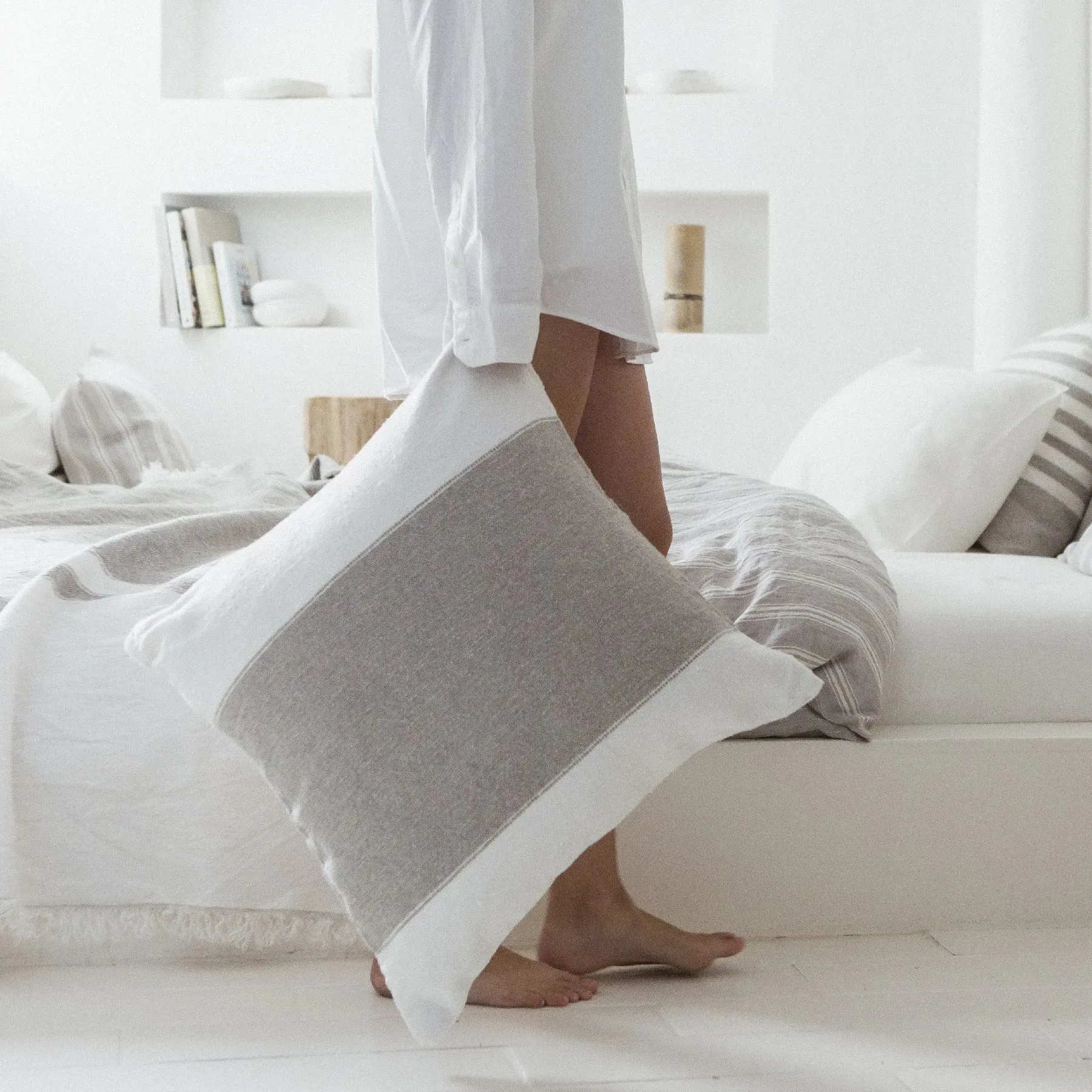 charlotte pillow cover