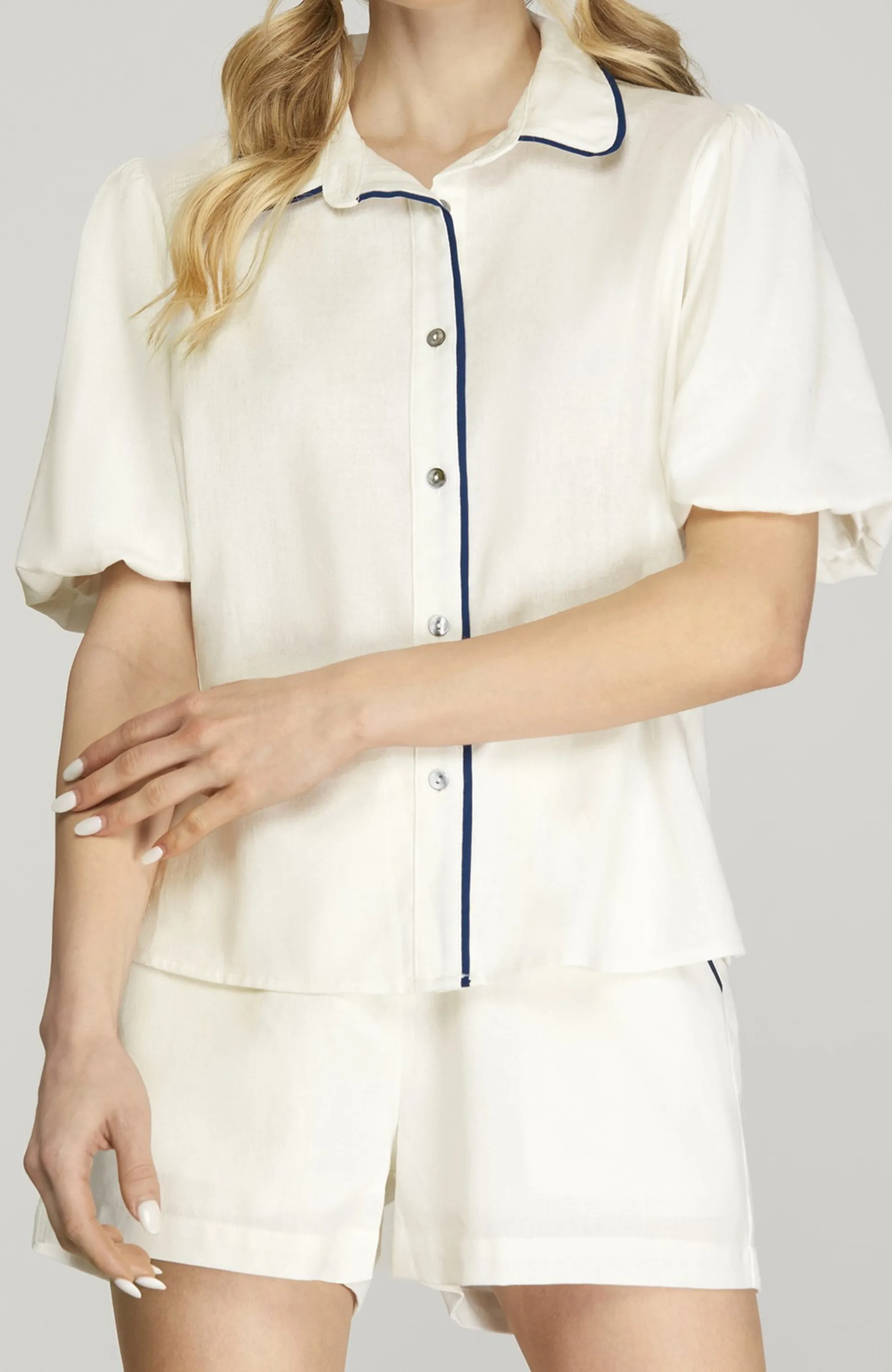 Contrast Piping Shorts