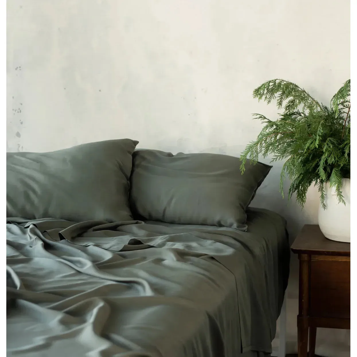 Cozy Earth Bamboo Fitted Sheet Available in Queen and King Sizes