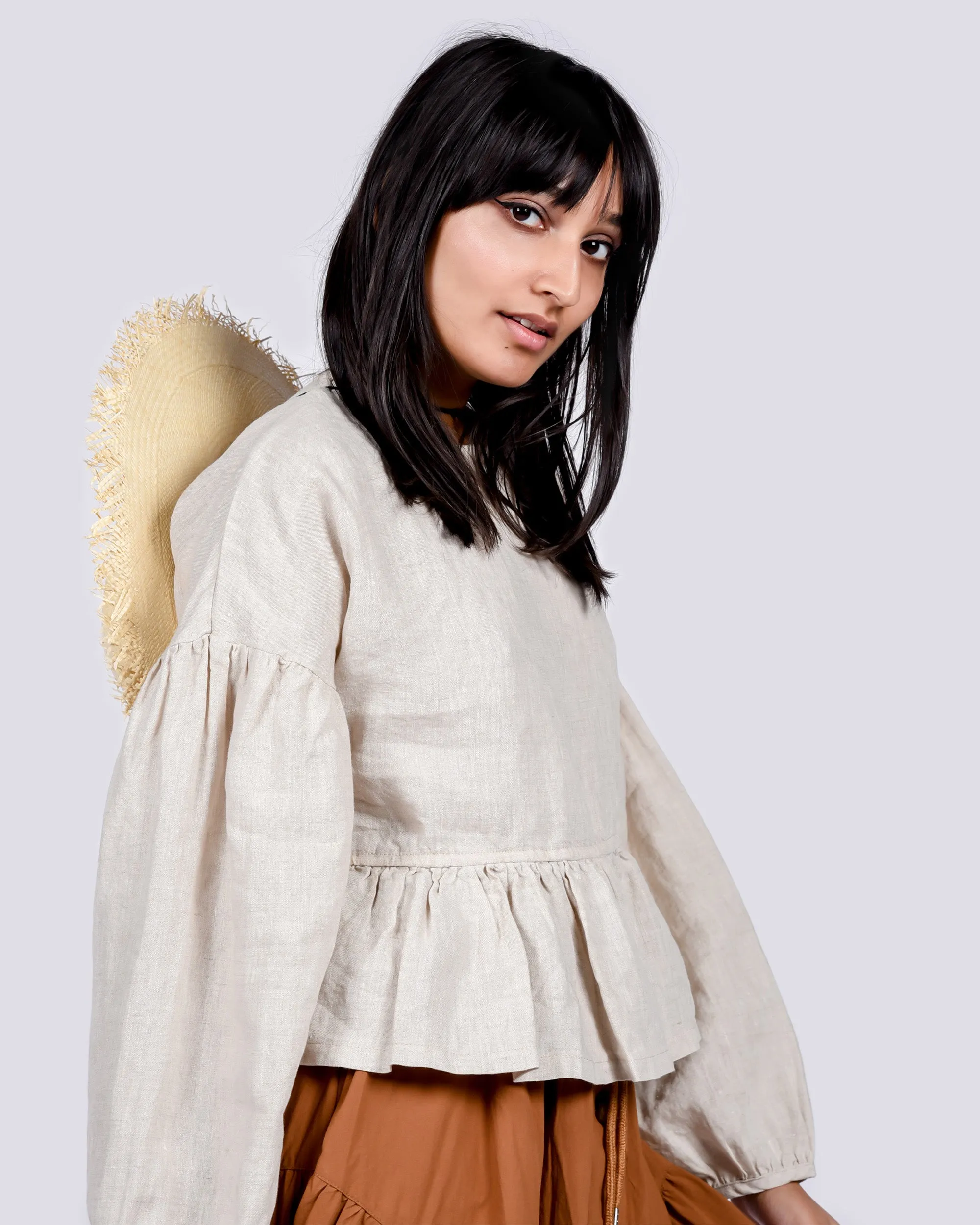 Dallo linen top in oatmeal