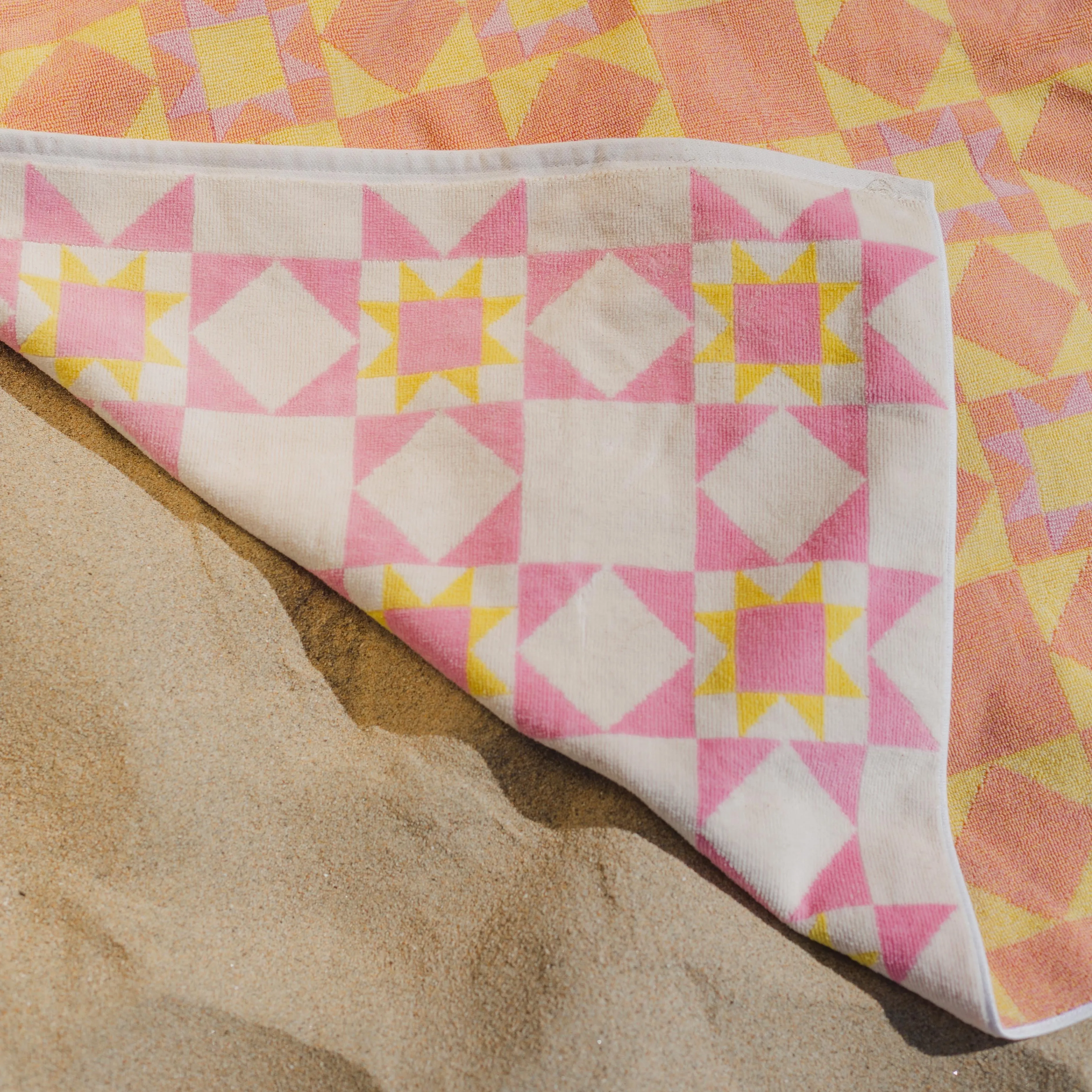 Daydream Quilt Towel #12