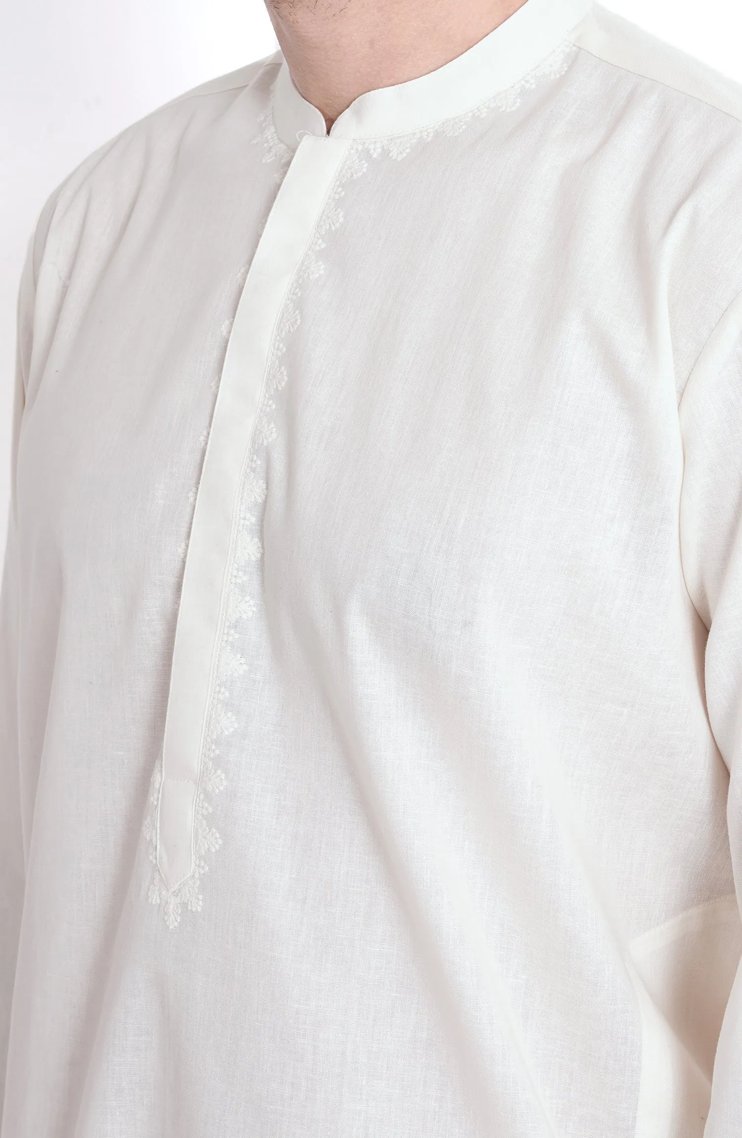 Embroidered Mens Kurta