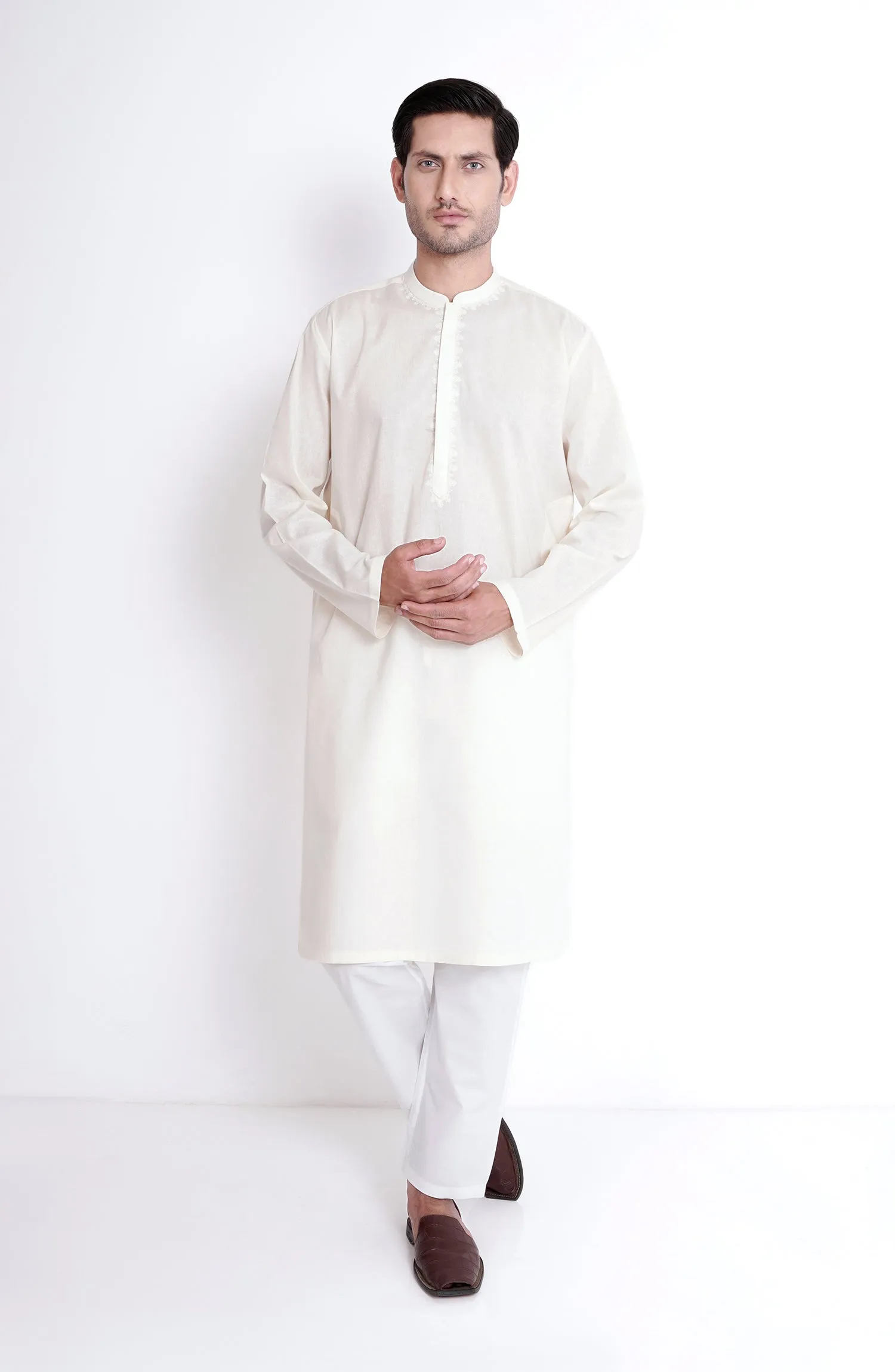 Embroidered Mens Kurta