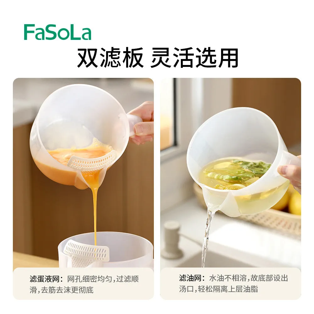 FaSoLa Multifunctional Measuring Cup with Filter in White