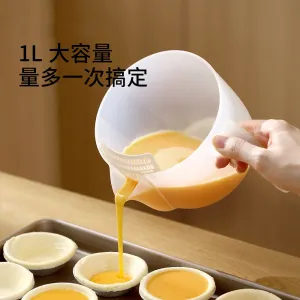 FaSoLa Multifunctional Measuring Cup with Filter in White