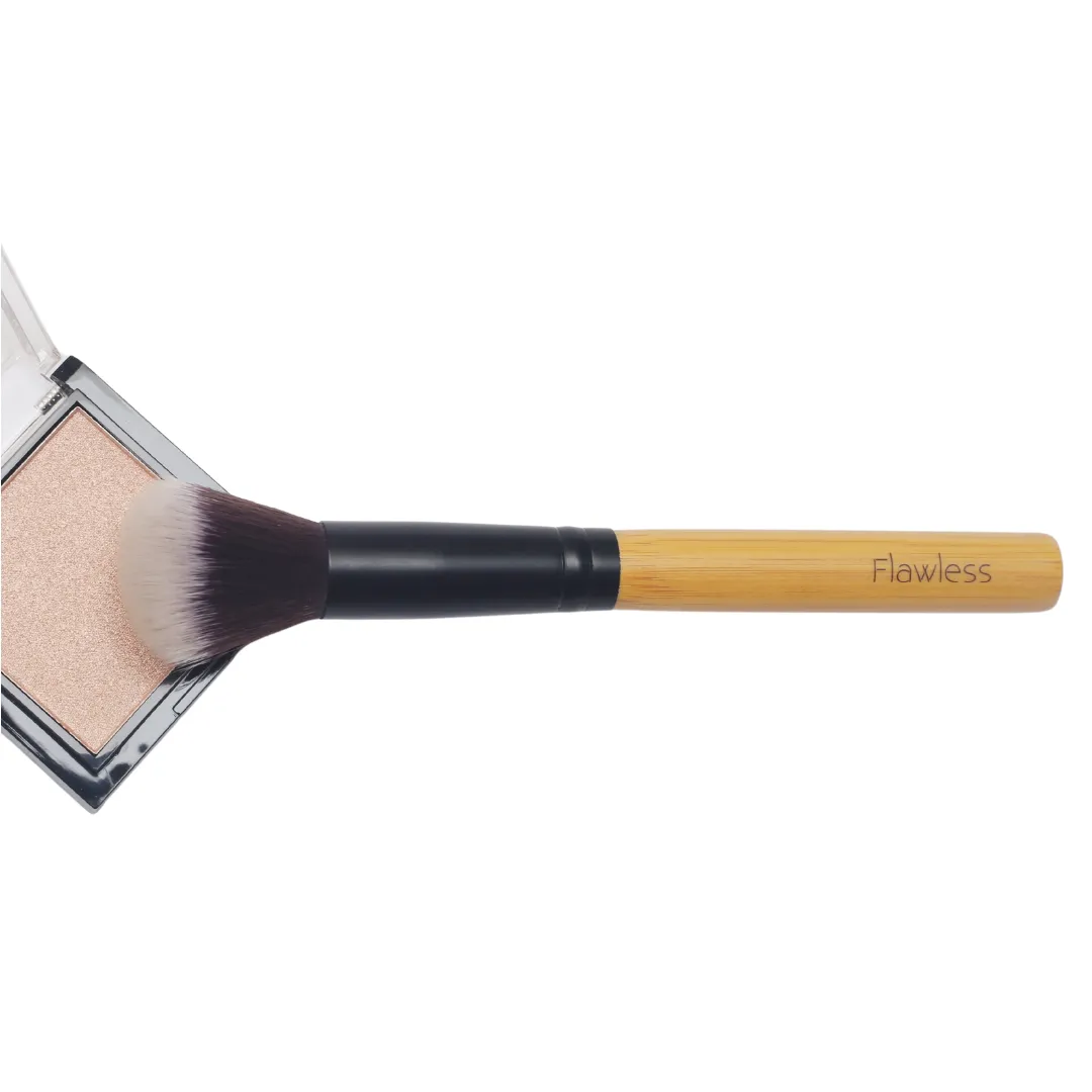 Flawless Bamboo Highlighting Brush