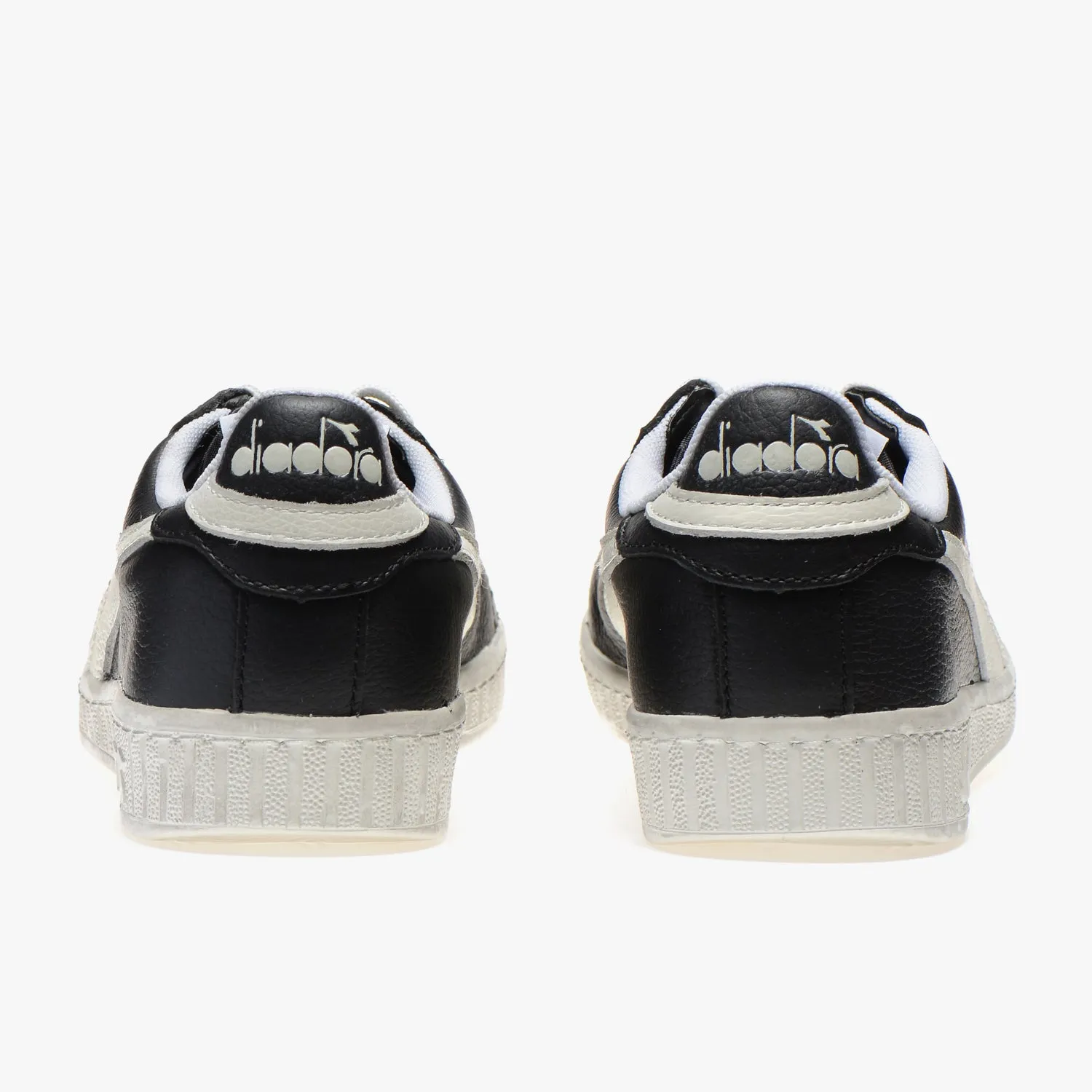 Game L Low Waxed - Black/White