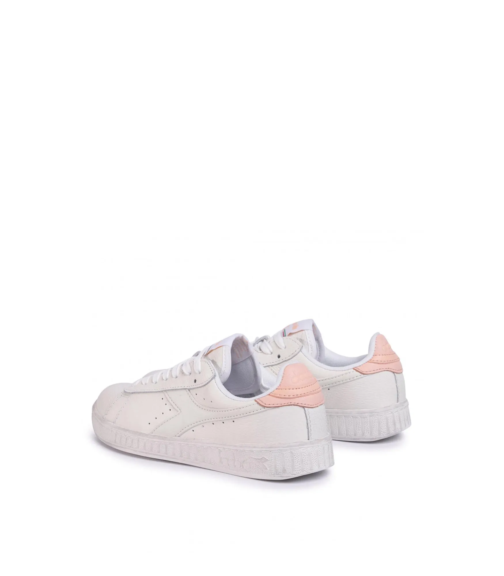 Game L Low Waxed - White/Pale Peach