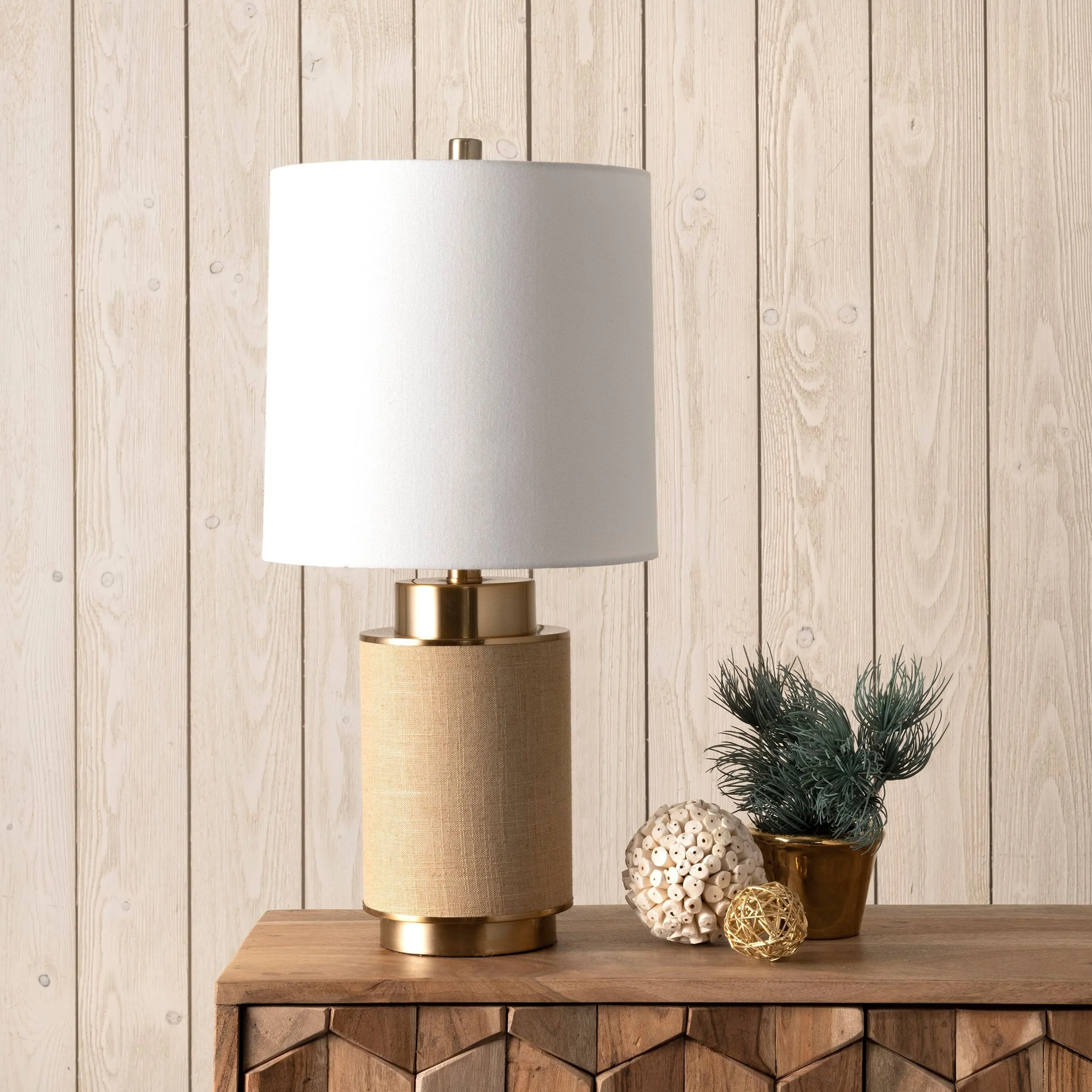 GOLD IRON TABLE LAMP - 24
