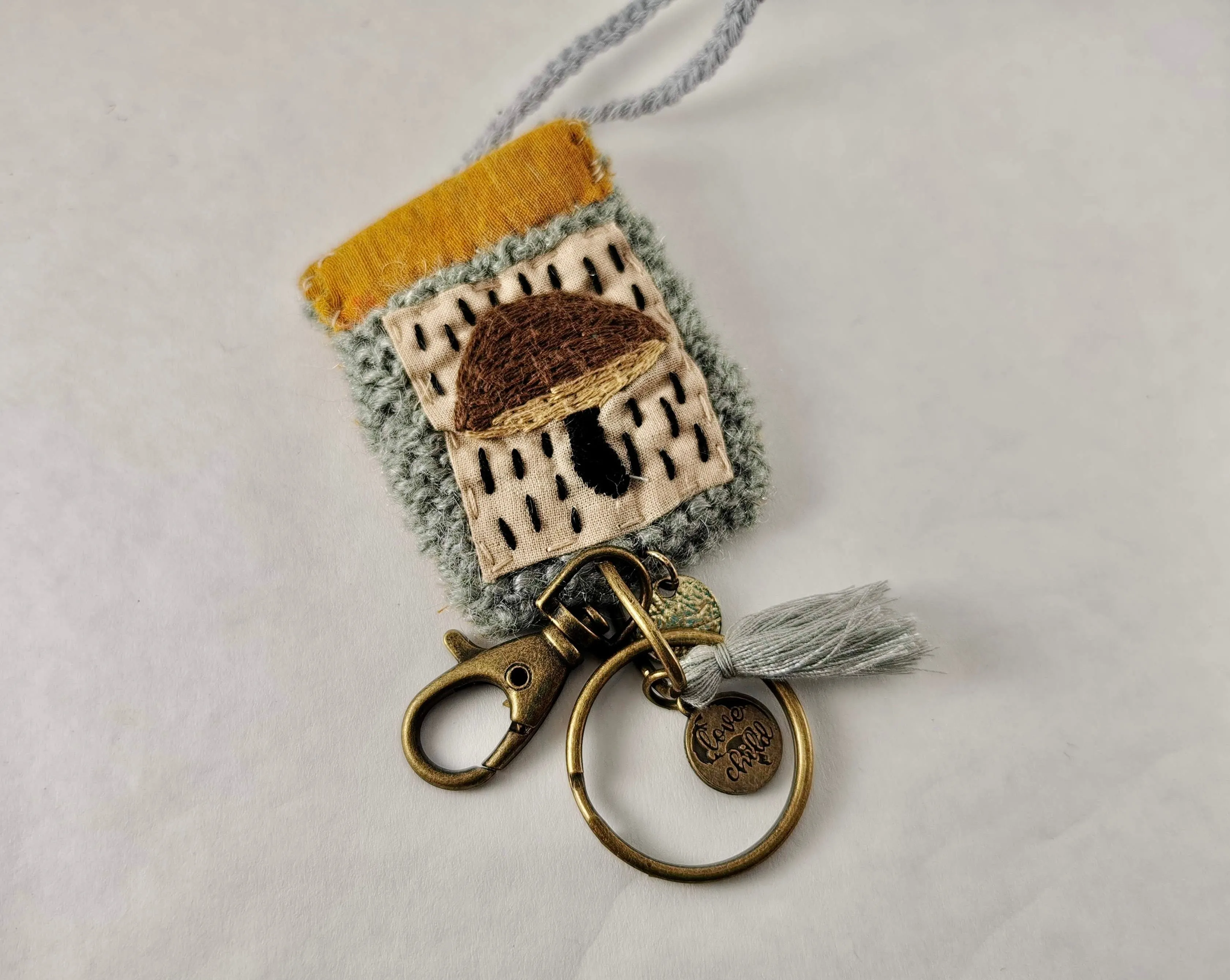 Guatemalan Woven Wool & Hand Embroidered Keyring/Lanyard