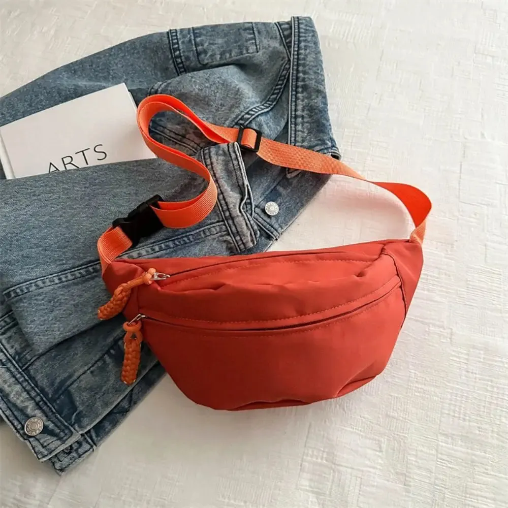 Half Moon Women's Chest Bag New Oxford Cloth Large Capacity Crossbody Bag Multifunctional Waterproof Waist Bags Travel