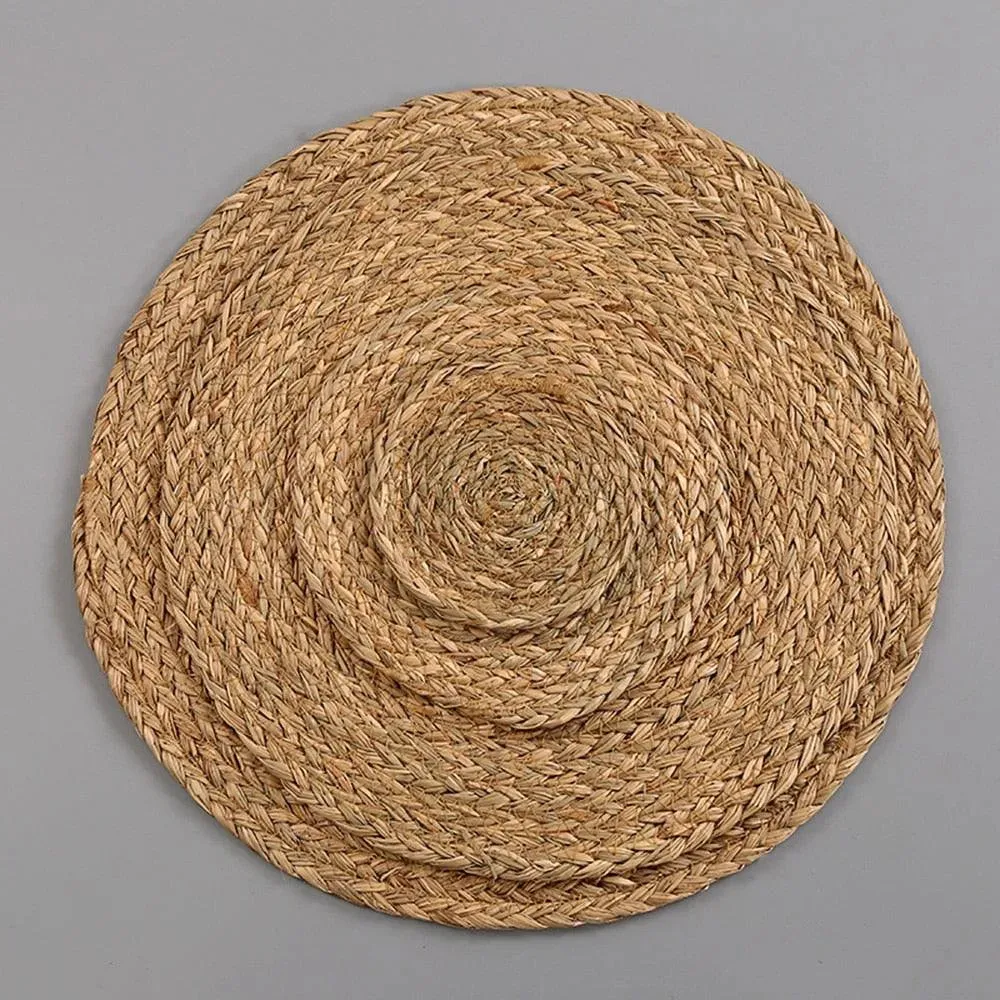 Hand Woven Bamboo Fiber Round Placemat