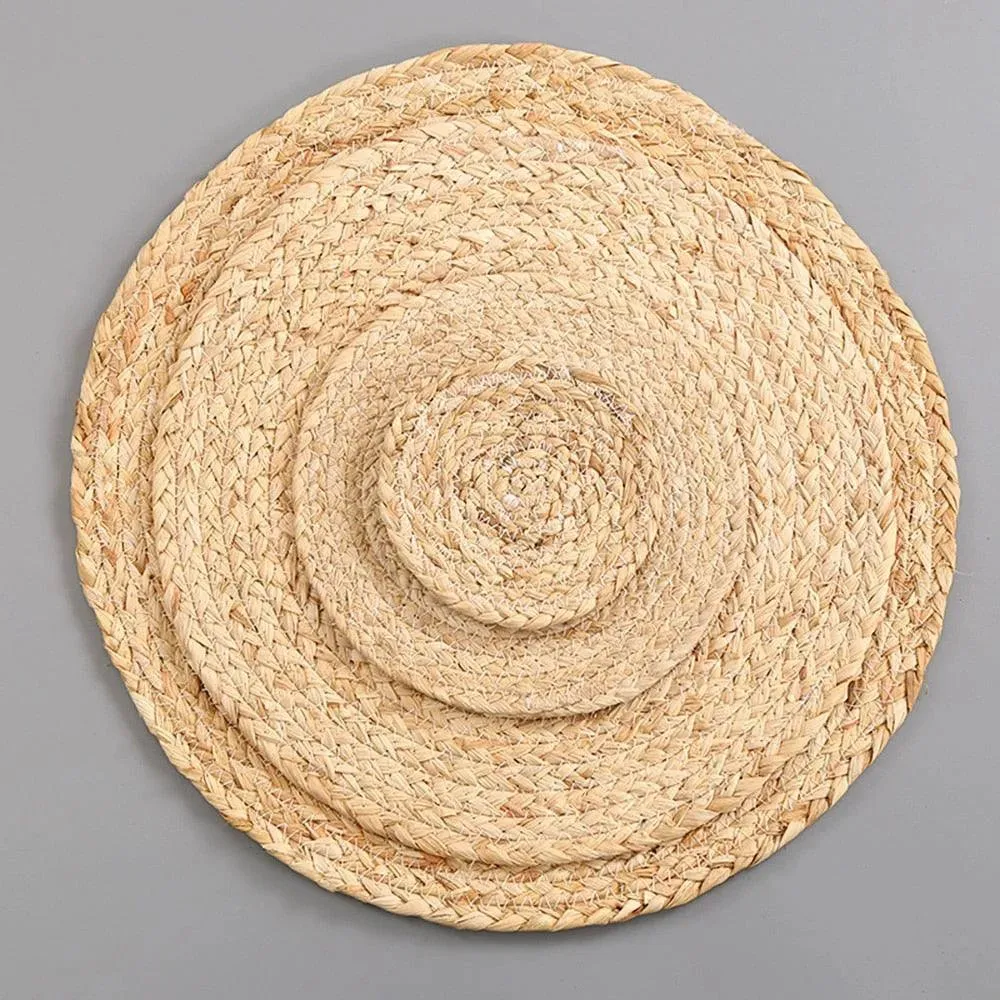 Hand Woven Bamboo Fiber Round Placemat