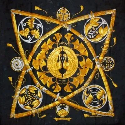 Hermes 1990's Black/Gold Daimyo Princes du Soleil Levant Jacquard Silk Tie NIB!