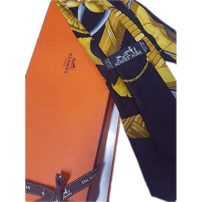 Hermes 1990's Black/Gold Daimyo Princes du Soleil Levant Jacquard Silk Tie NIB!