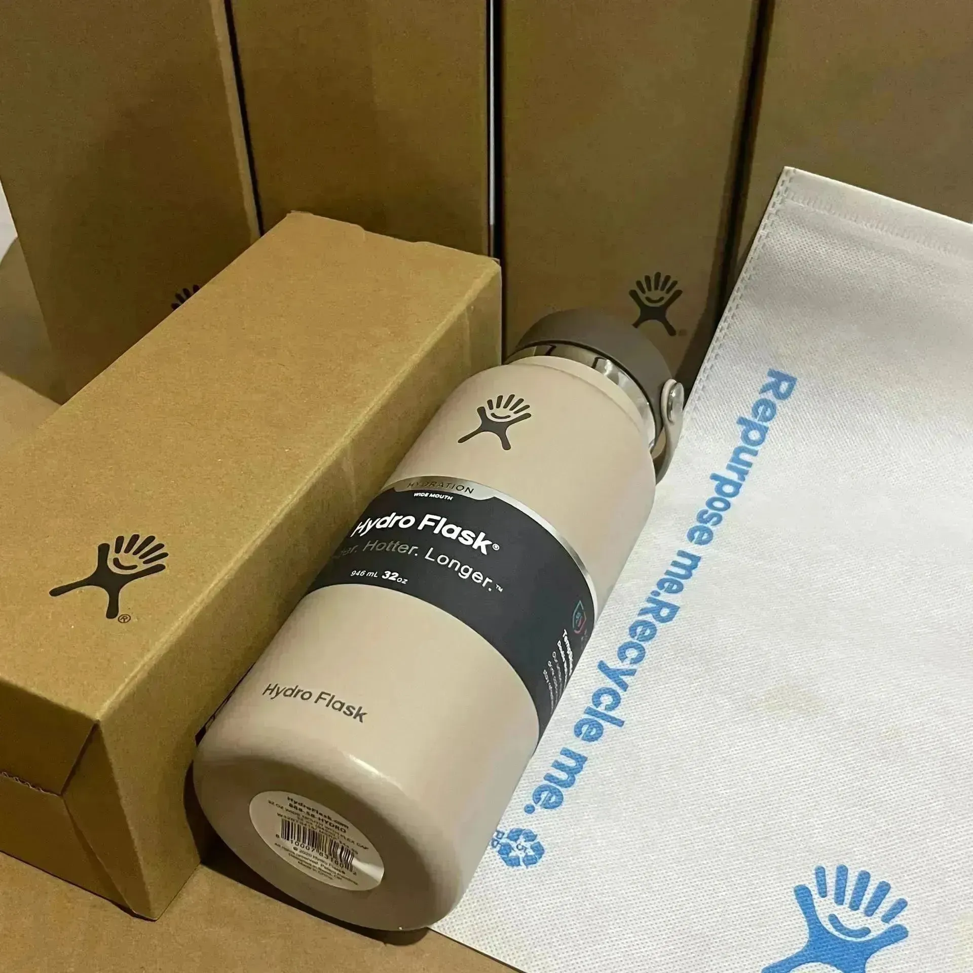 Hydroflask Wide Mouth Insulated Bottle (40 oz)