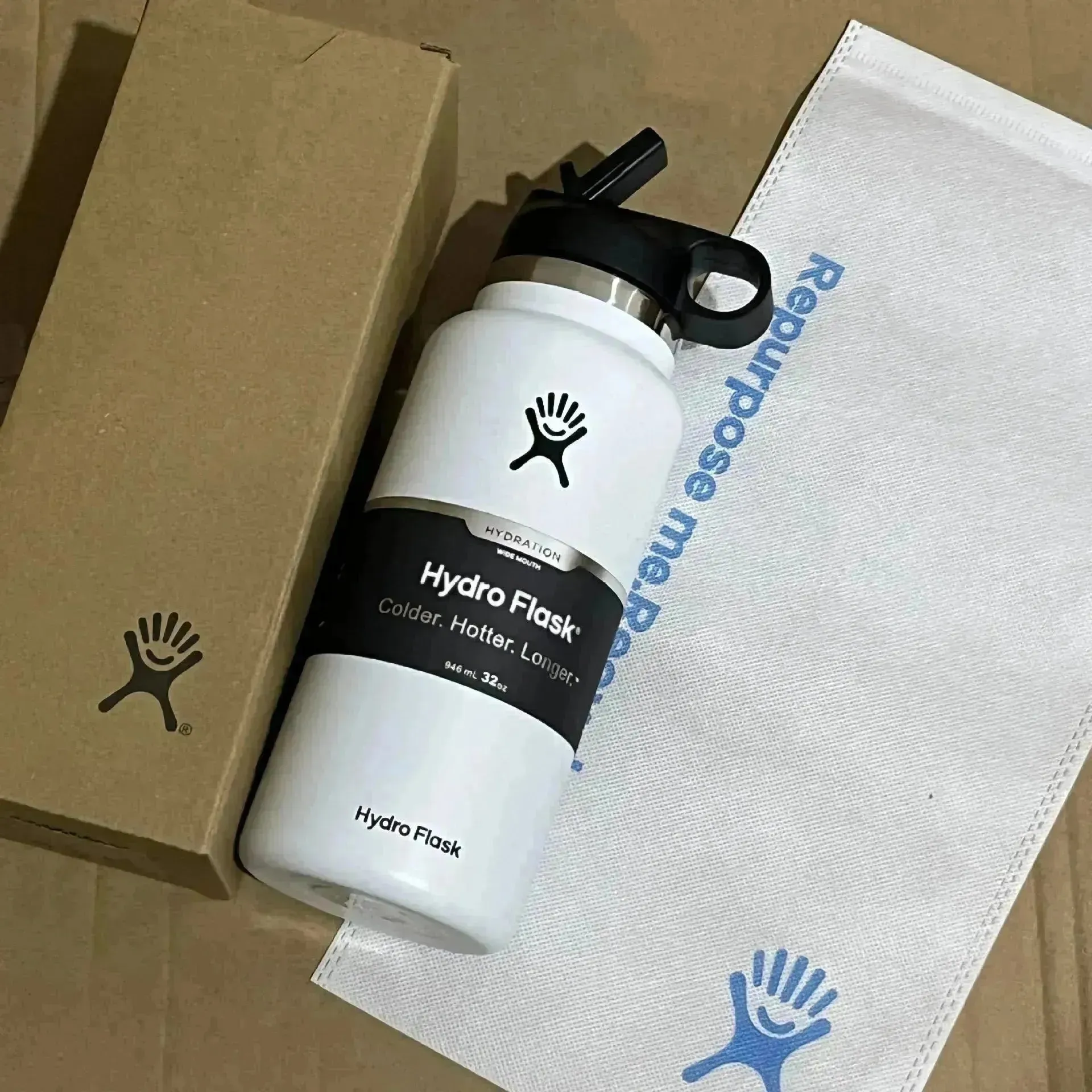 Hydroflask Wide Mouth Insulated Bottle (40 oz)