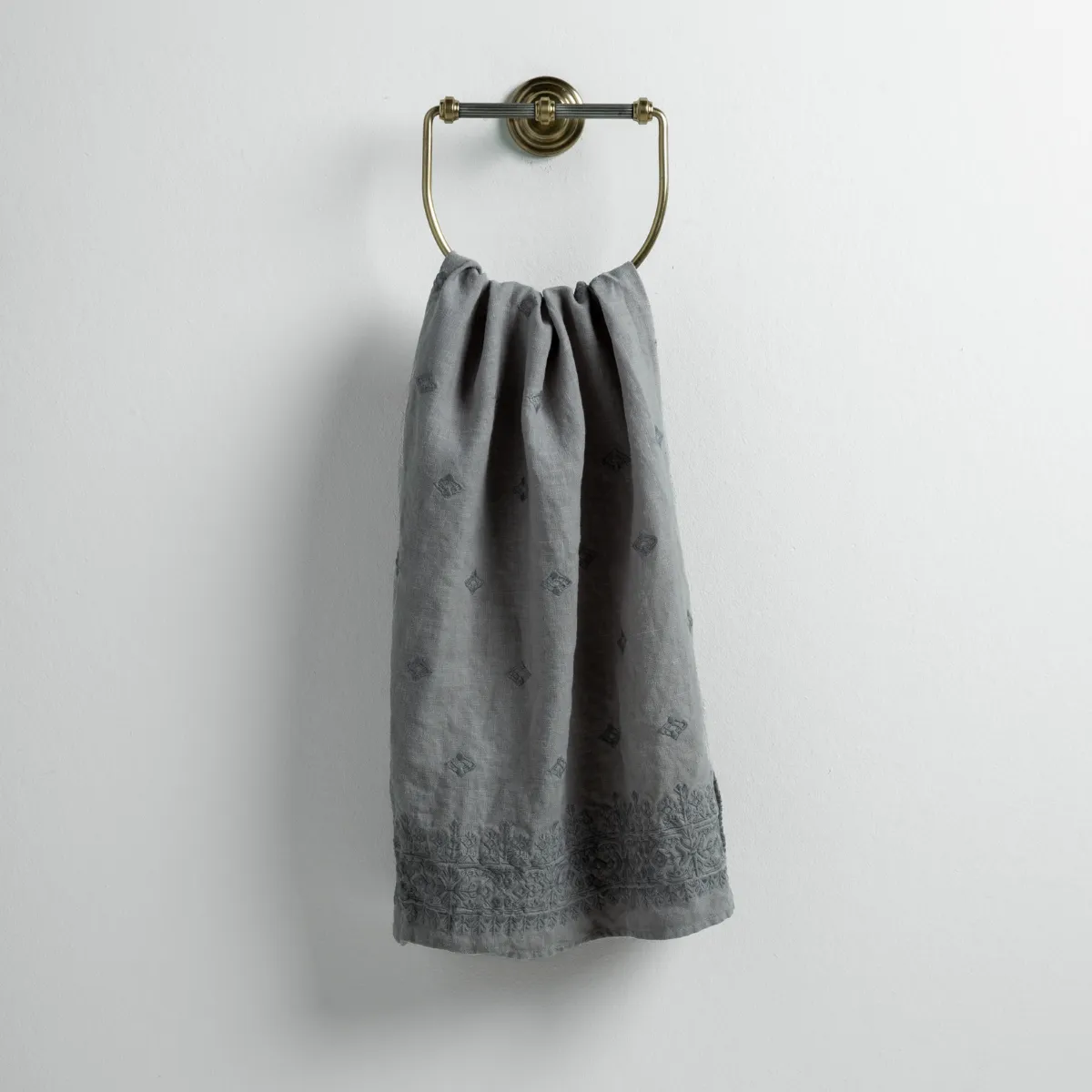 Ines Guest Towel