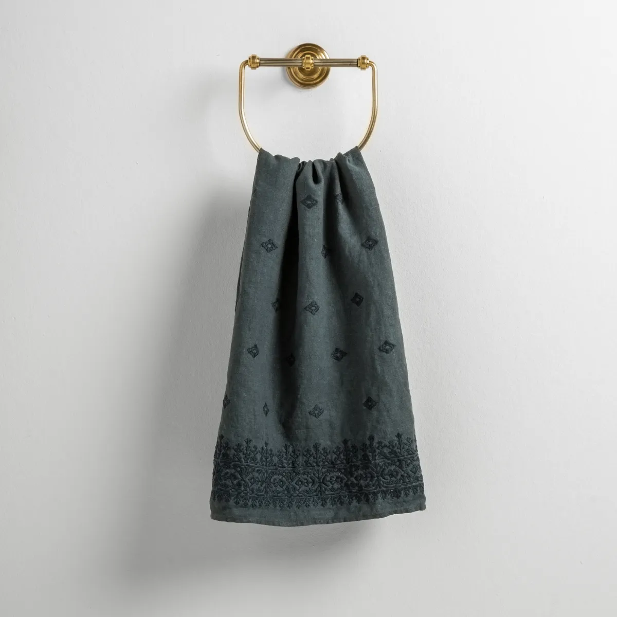 Ines Guest Towel