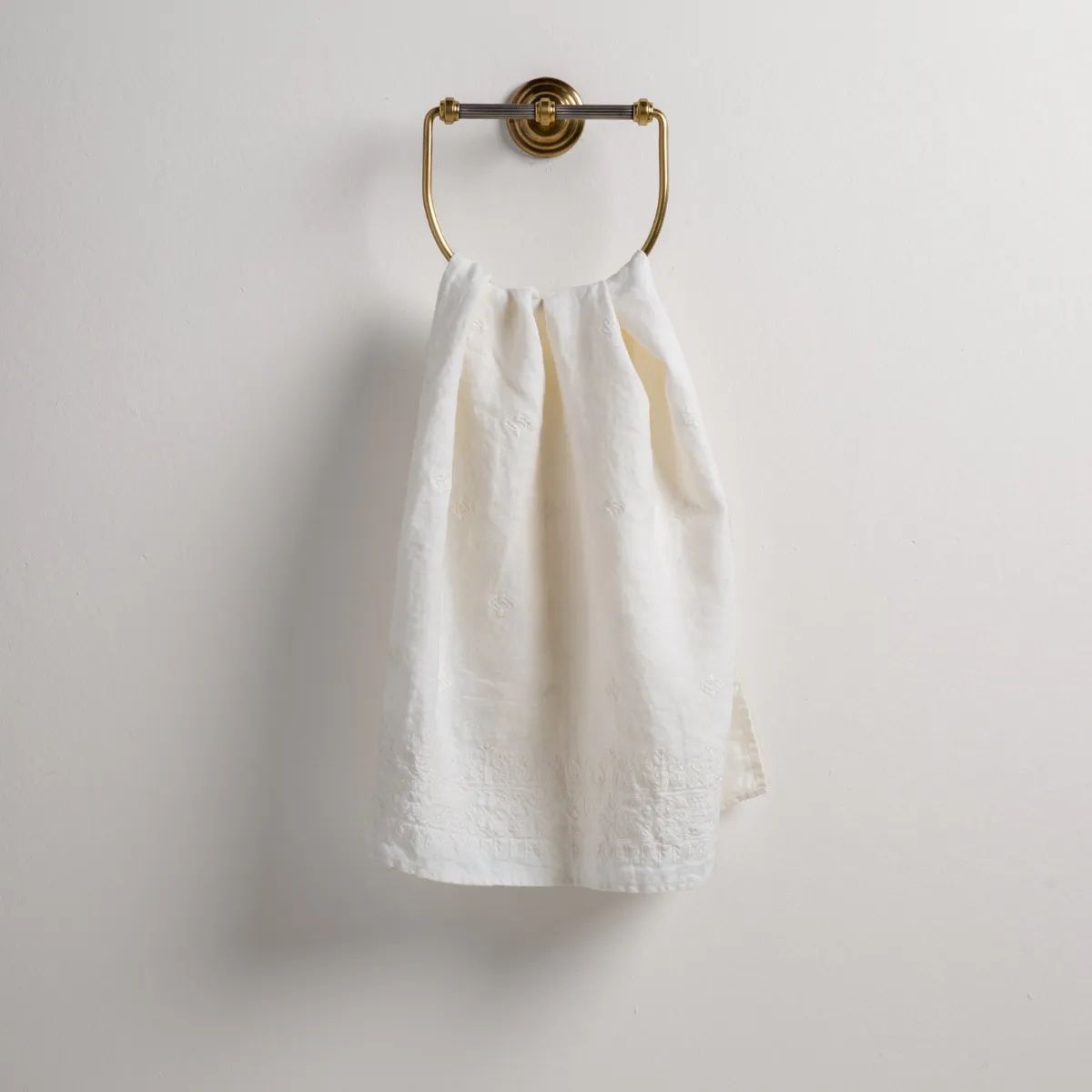 Ines Guest Towel