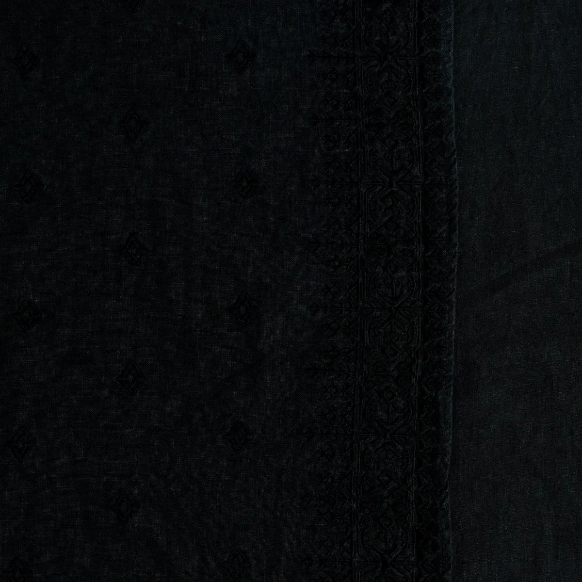 Ines Yardage with Vertical Bands