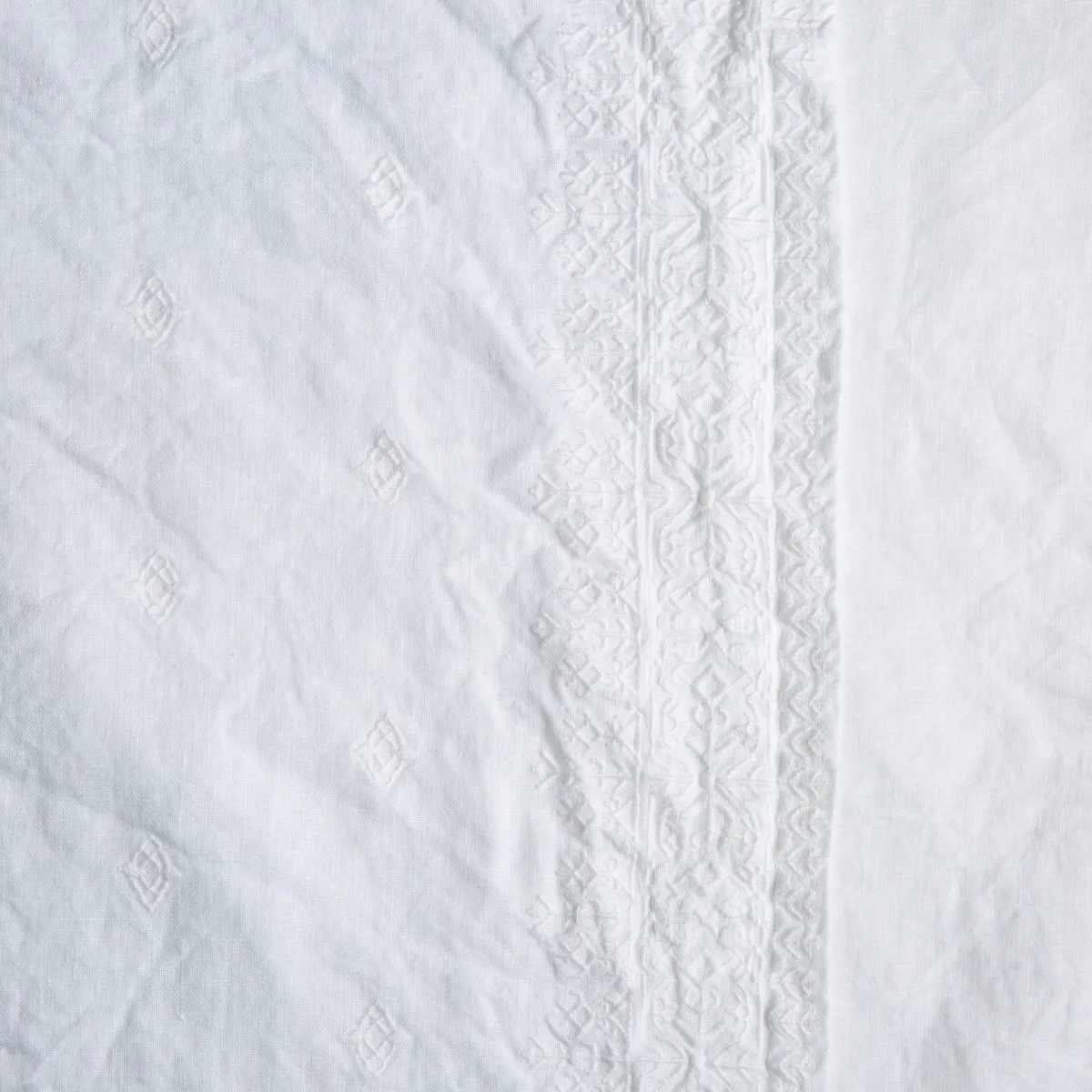 Ines Yardage with Vertical Bands