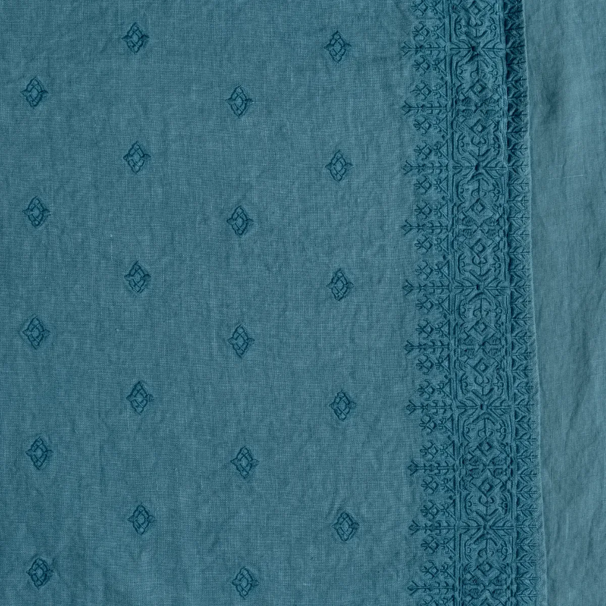 Ines Yardage with Vertical Bands