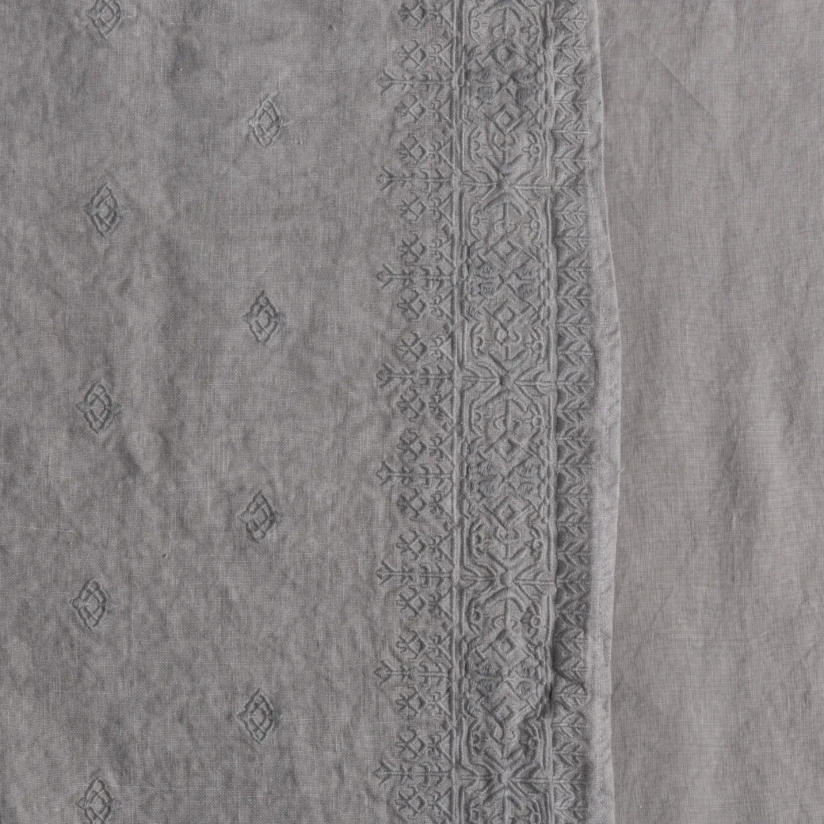 Ines Yardage with Vertical Bands