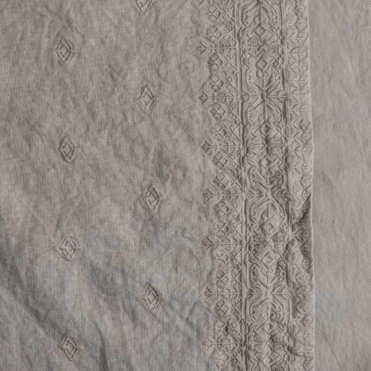 Ines Yardage with Vertical Bands