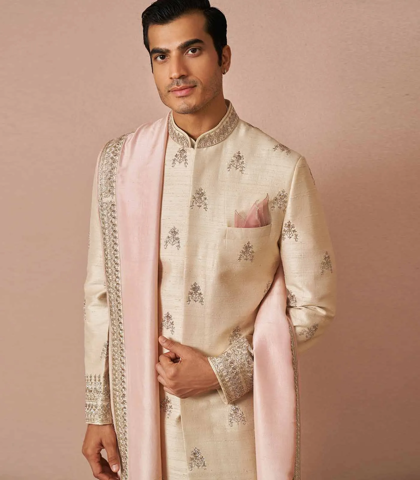IVORY RAWSILK BUTTI EMBROIDERED SHERWANI SET WITH SILK BABY PINK DUPATTA