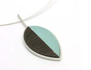 Leaf Pendant Necklace