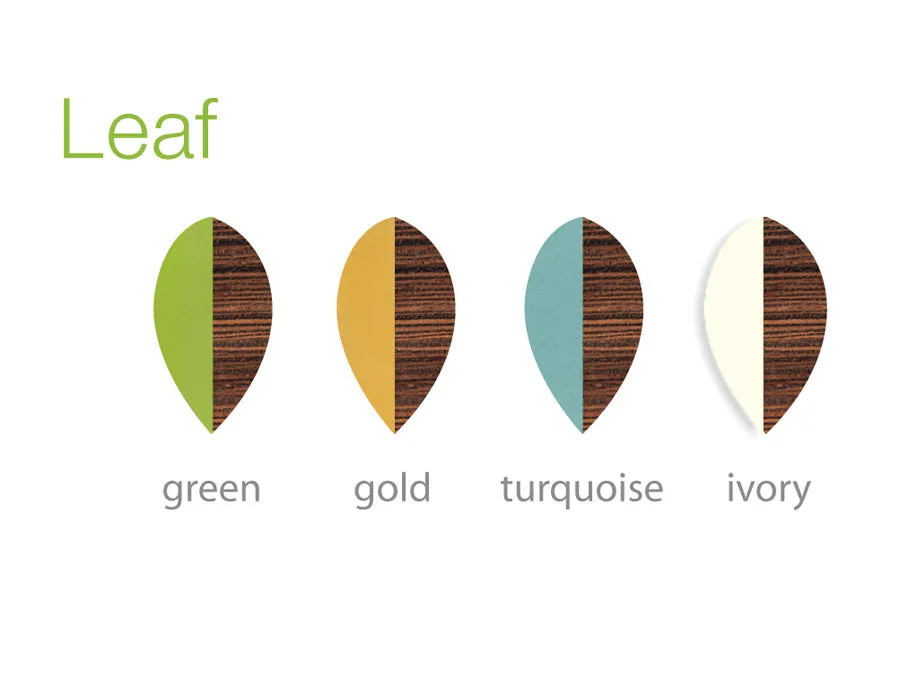 Leaf Pendant Necklace