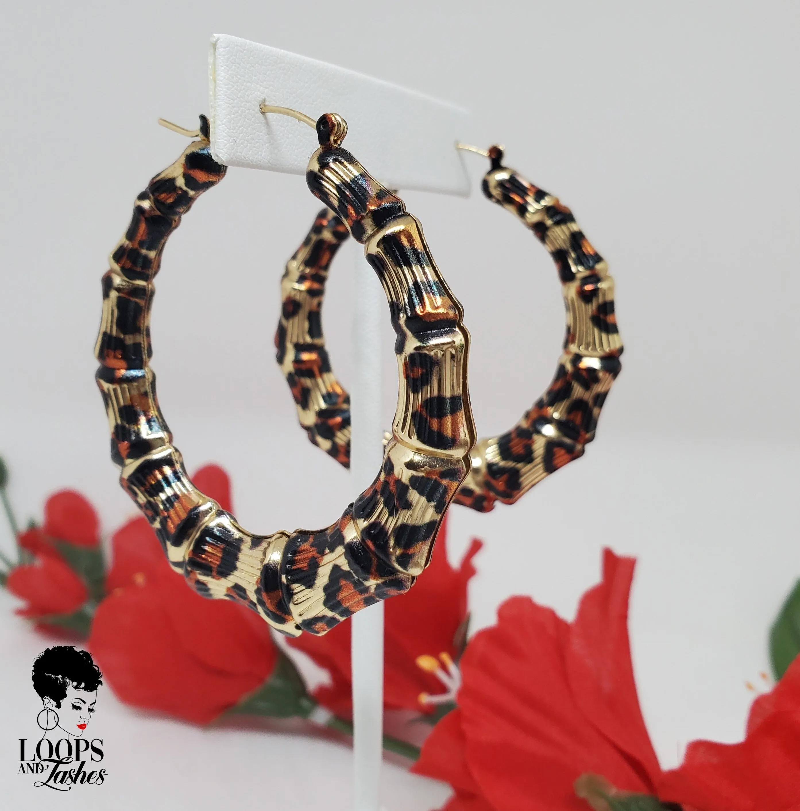 Leopard Loops