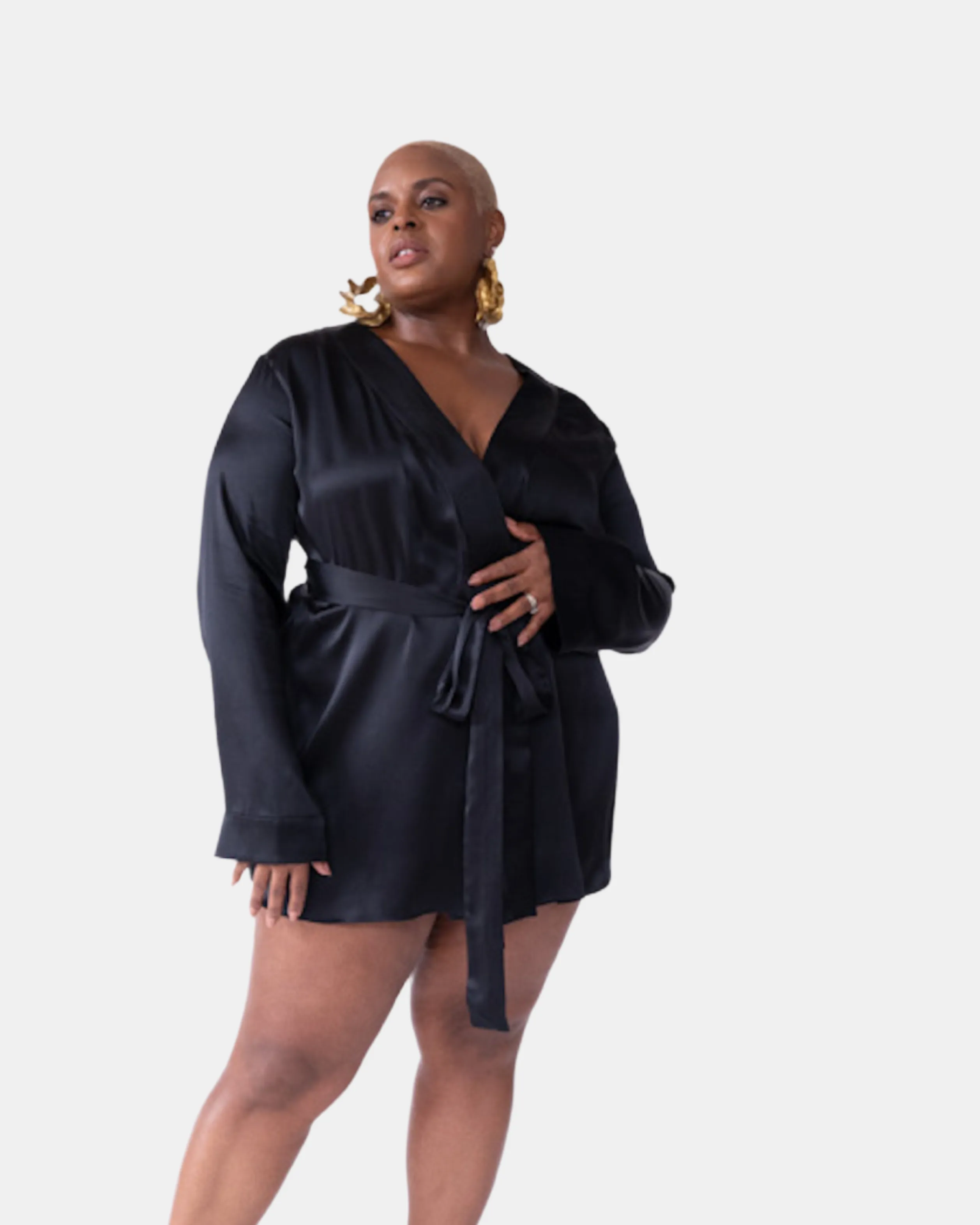 LOLA SILK SHORT ROBE & SHORT IN NOIRE