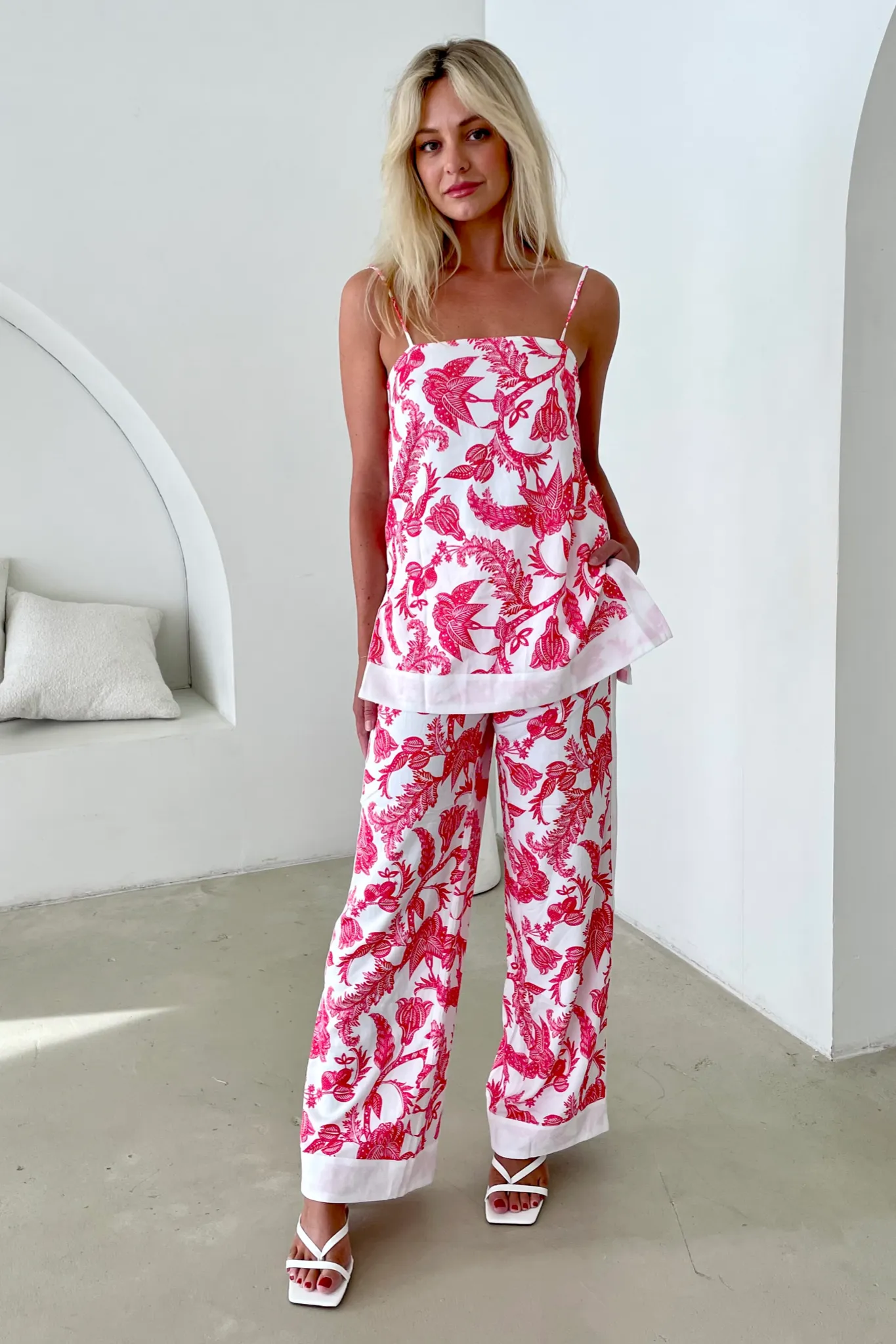 MADELINE TOP RED