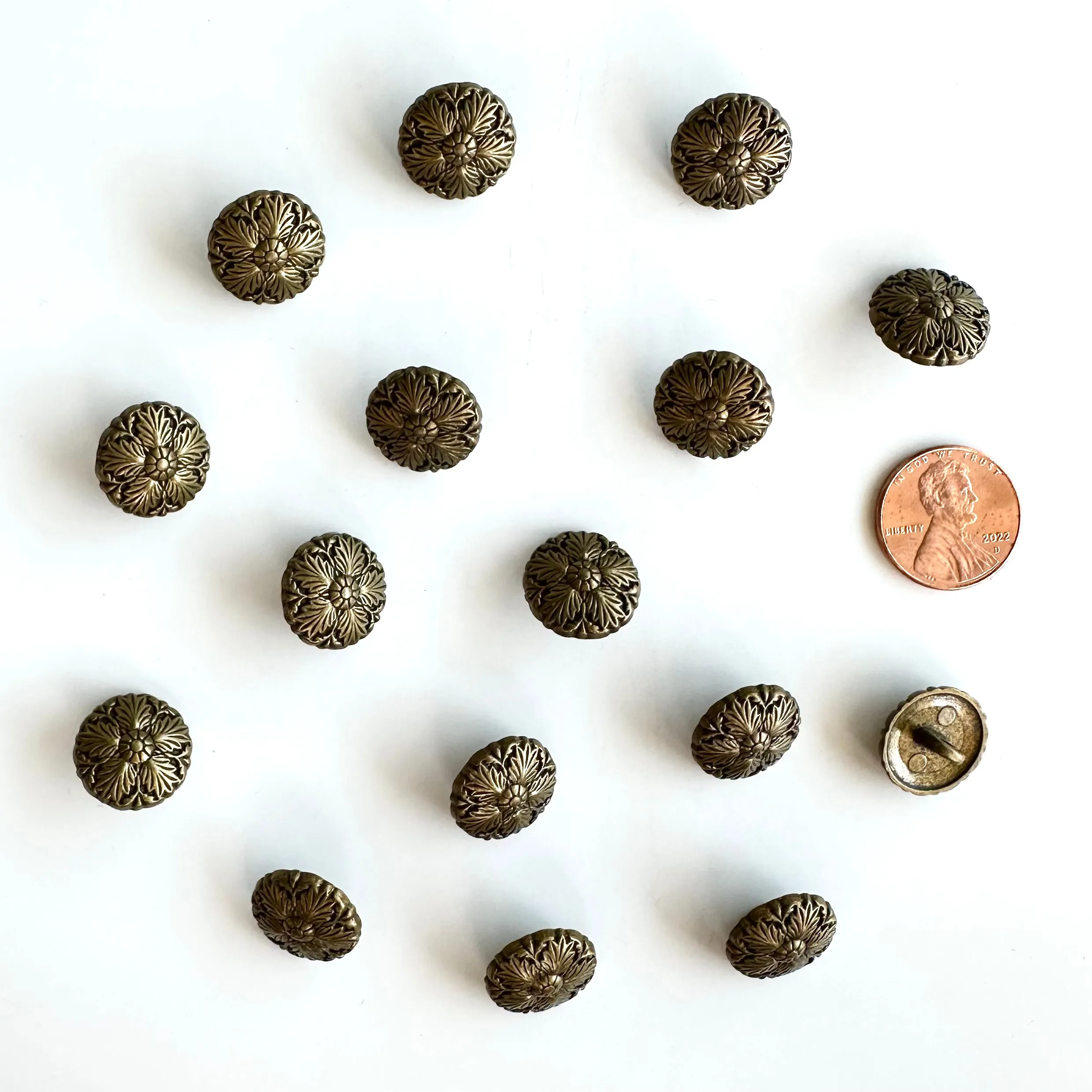 Metal Buttons 5/8 inch to 7/8 inch