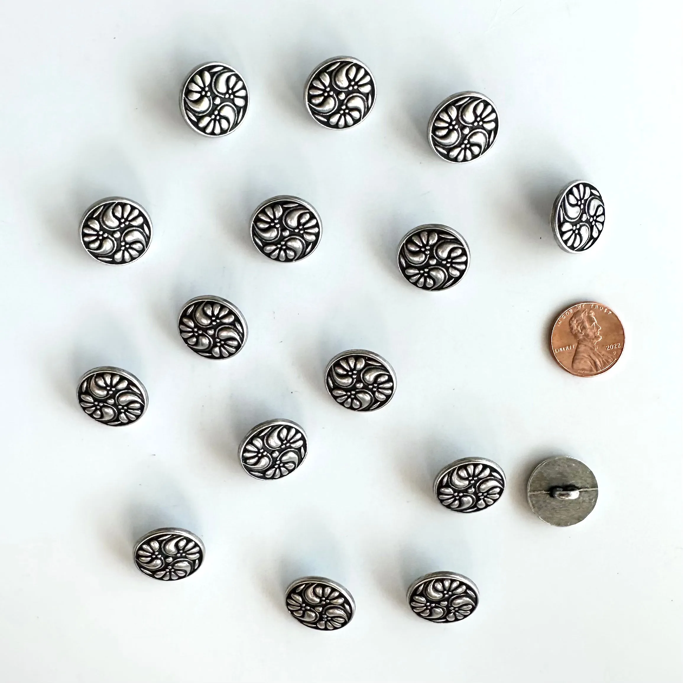 Metal Buttons 5/8 inch to 7/8 inch
