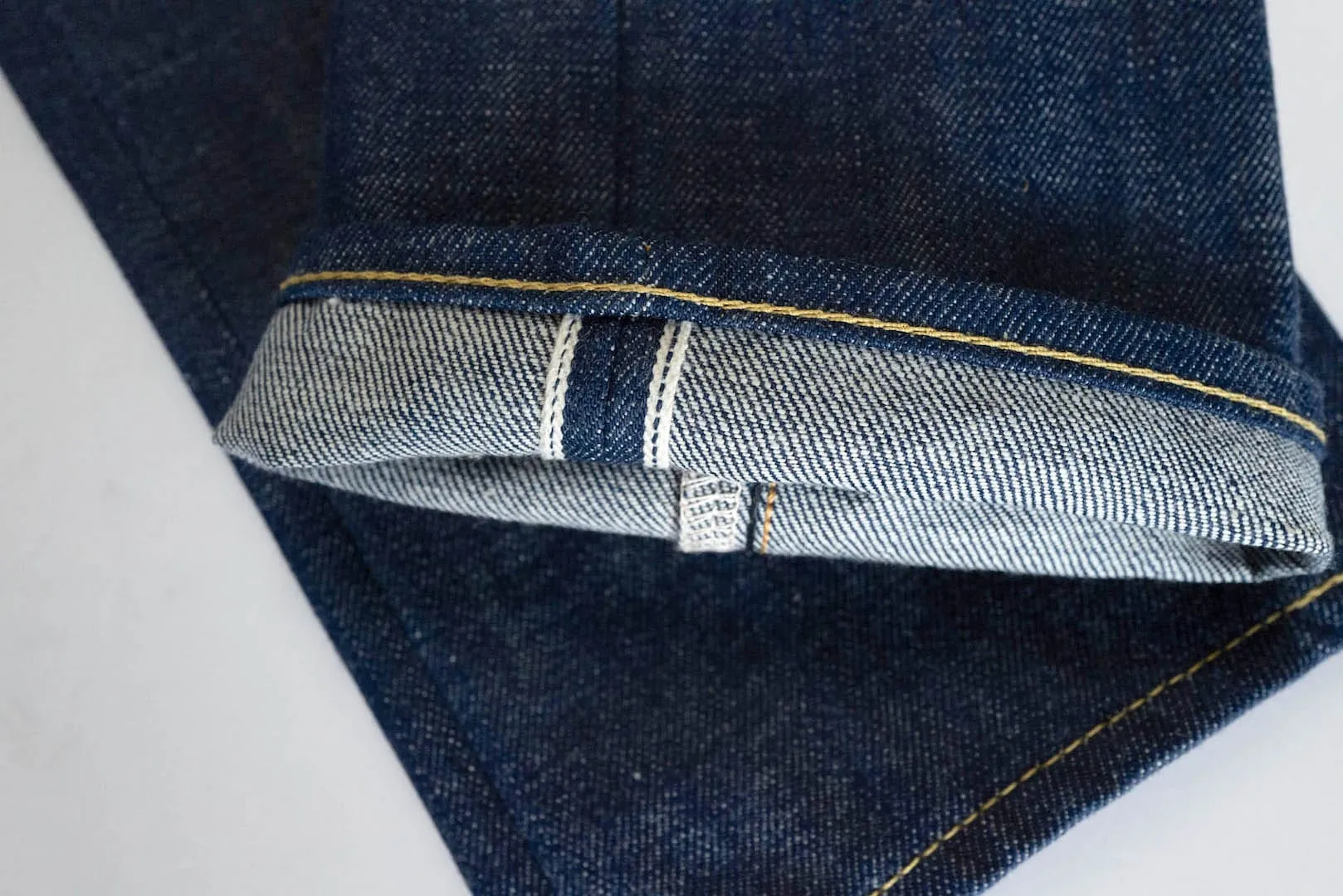 Momotaro 13.5oz 0405-AI "Ultimate Natural Indigo" Denim (High Tapered fit)