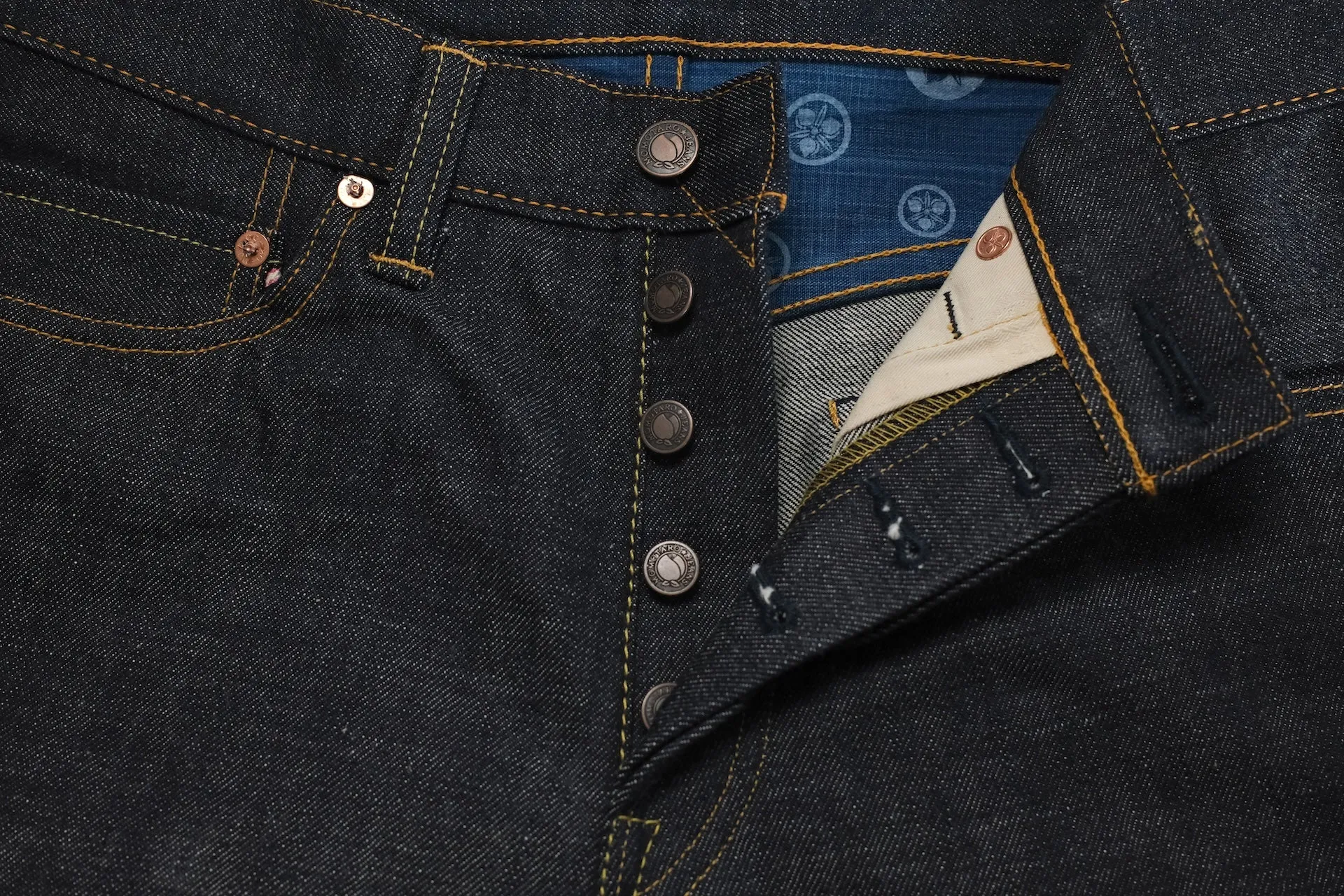 Momotaro 14.7oz 'Legacy Blue' 0405-40 Denim (High Tapered fit)