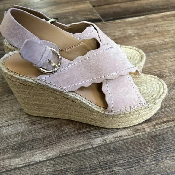 NEW Marc Fisher Aria Scalloped Sling Back Flat Wedge Sandal in Cipria Suede 9.5