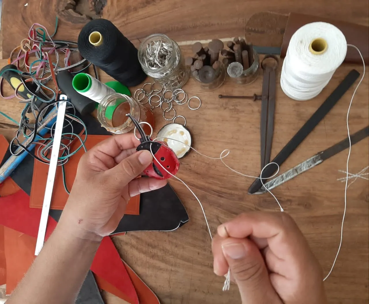 No. 507 Keychain Parrot