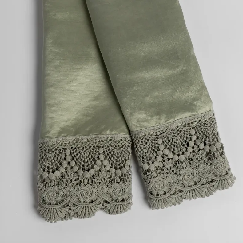 Paloma Pillowcase with Mattine Lace (Single)