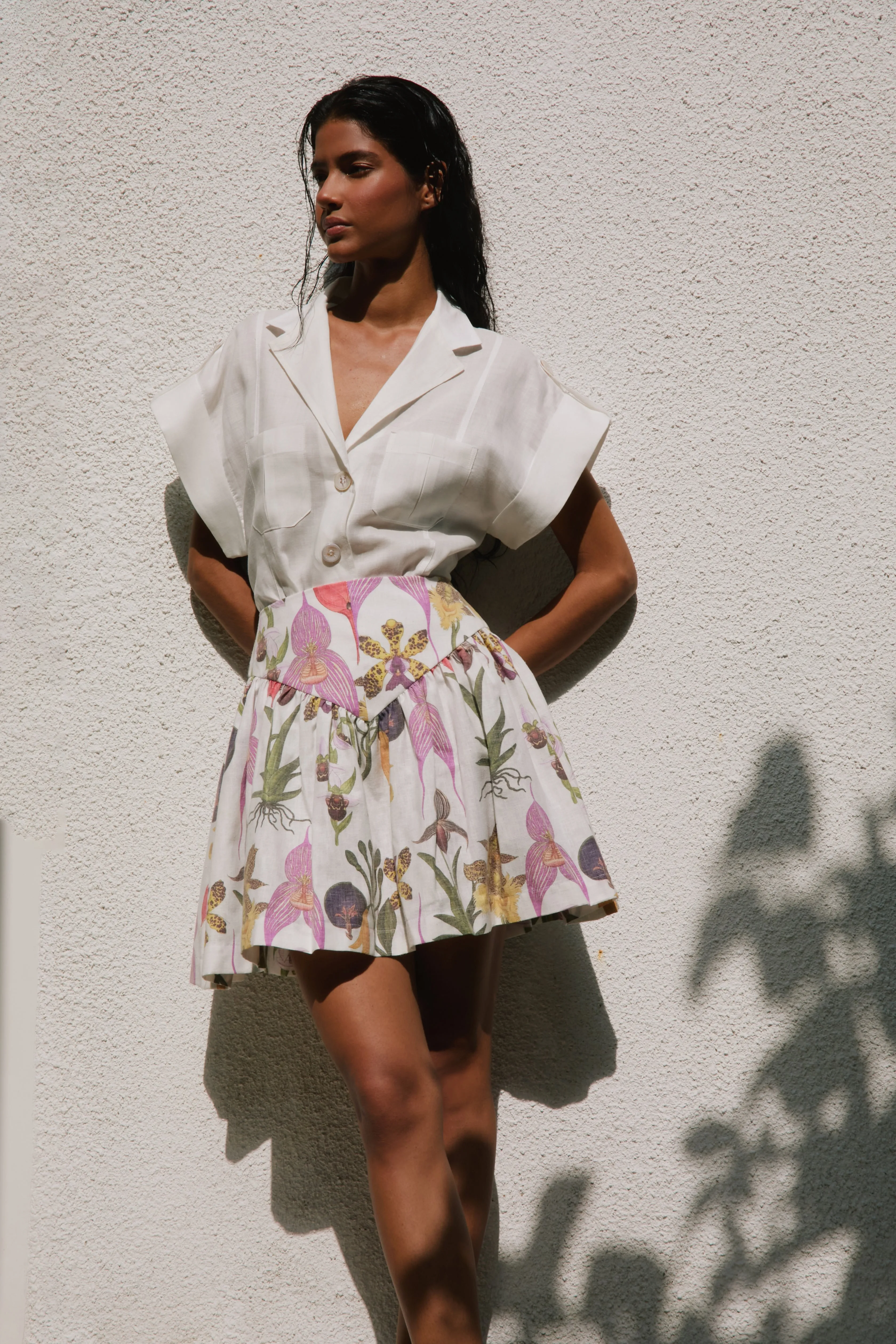 SOTAVENTO MINI SKIRT IN BOTANICA WHITE PRINT